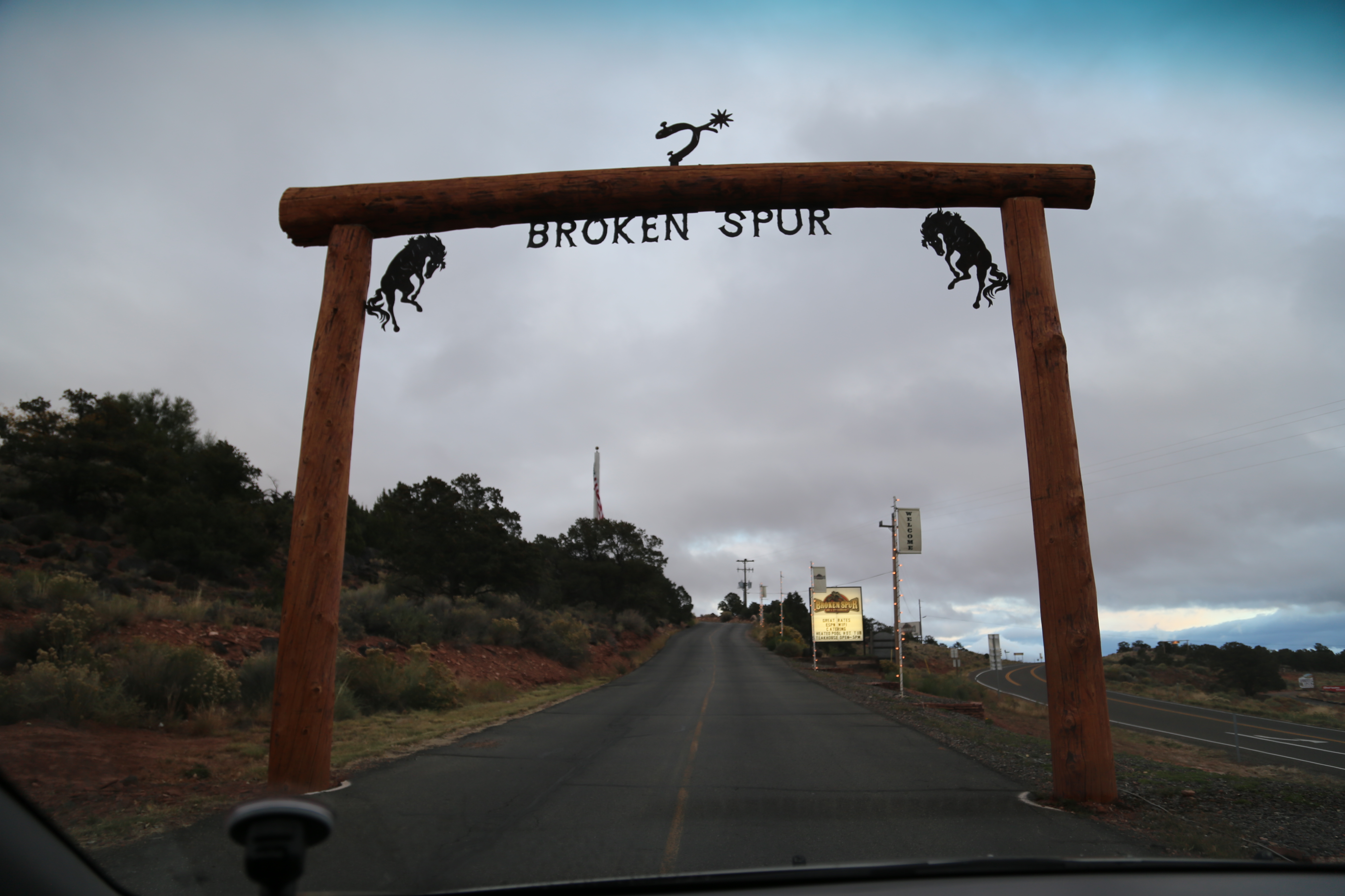 2015 Fall Break - Day 3 - Capitol Reef National Park (Gifford House Pies, Hickman Bridge Arch, Snakes Alive!, Picking Apples in the Fruita Pioneer Orchards, Goosenecks Overlook, Panorama Point), Eating Rattlesnakes at Cafe Diablo (Torrey, Utah)