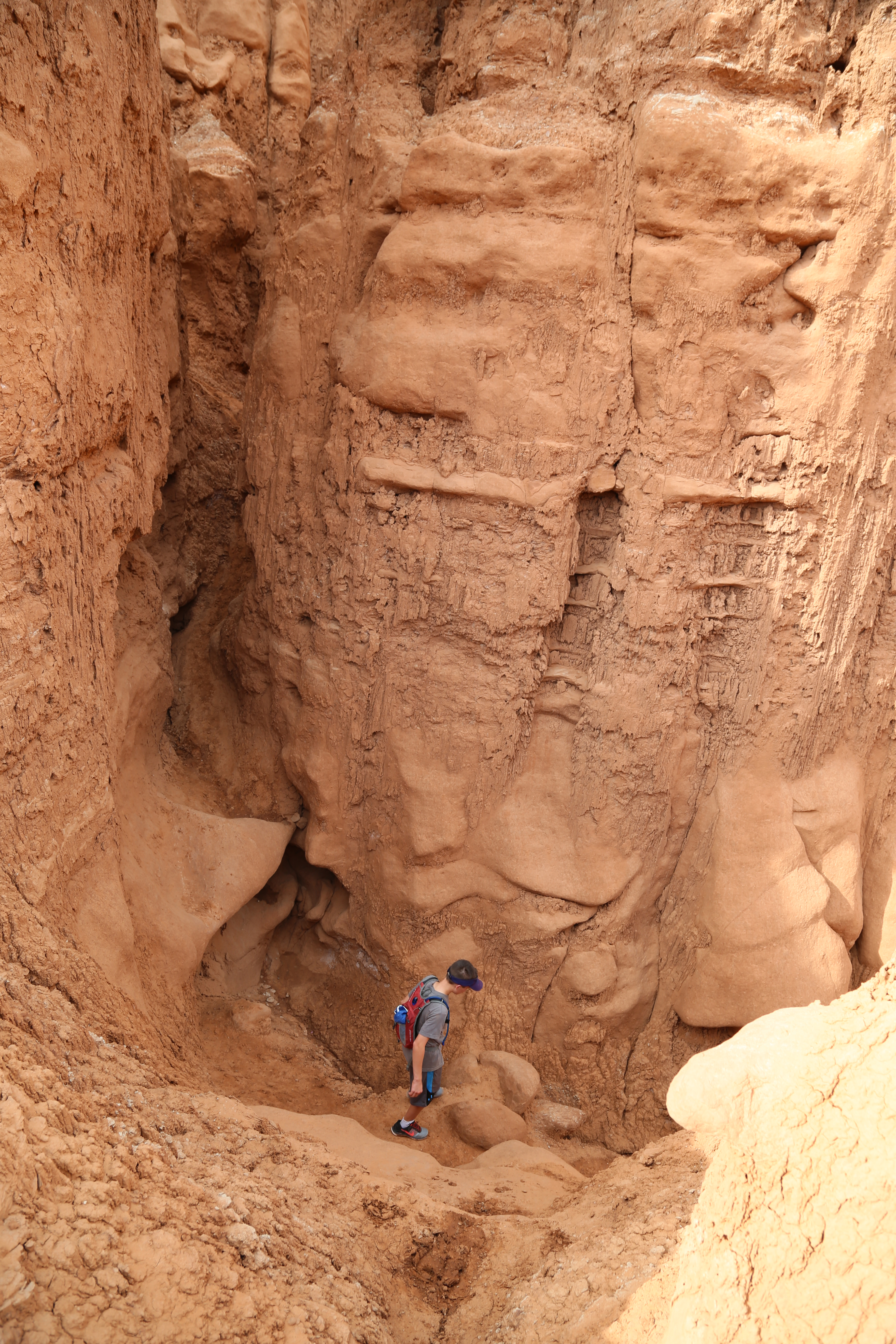 2015 Fall Break - Day 4 - Goblin Valley State Park (Hiking Through the Goblins, Capture the Flag in the Goblins), Capitol Reef National Park (Gifford House Pies, Behunin Cabin), More Homemade Pie at Capitol Reef Inn & Cafe (Torrey, Utah)