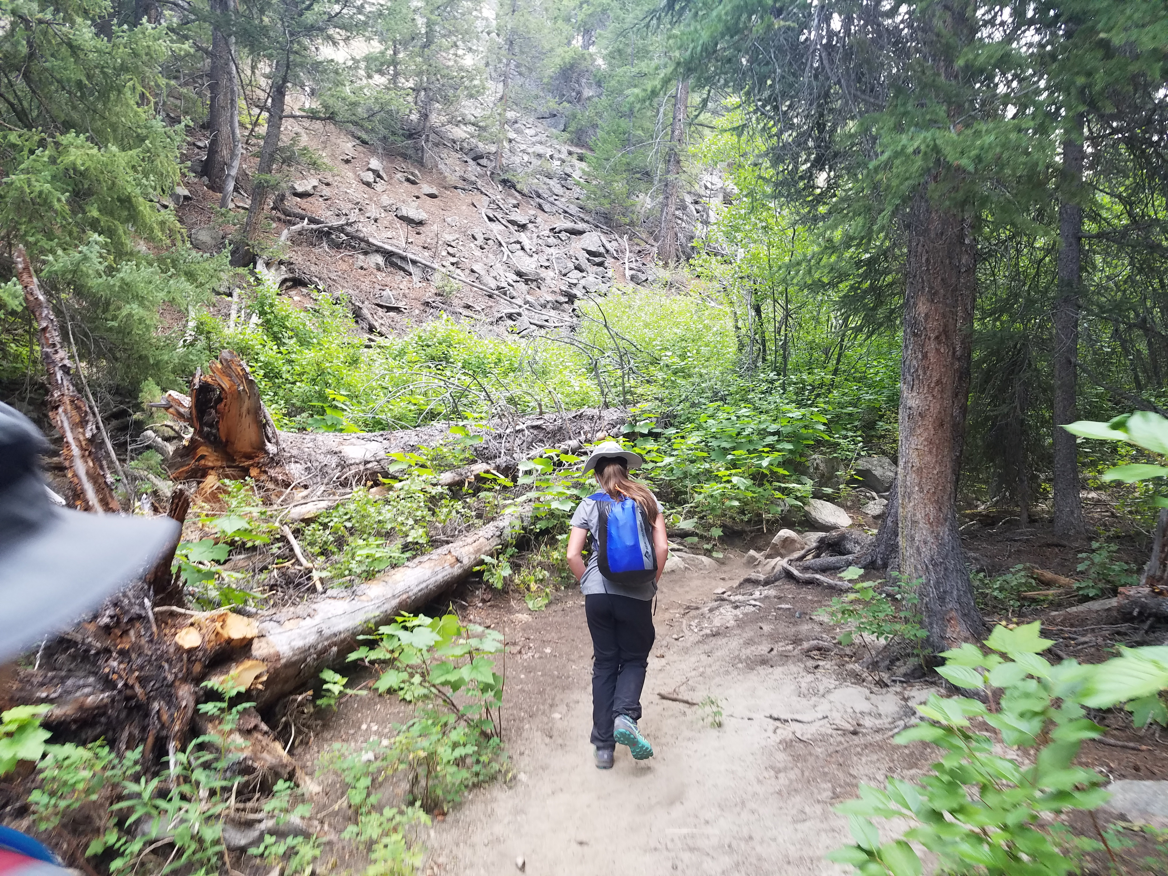 2017 Wind River Trip - Day 2 - Boulder Lake to Mt. Victor Basecamp (17.53 Miles, 4003 ft. Climb) (Wind River Range, Wyoming) 