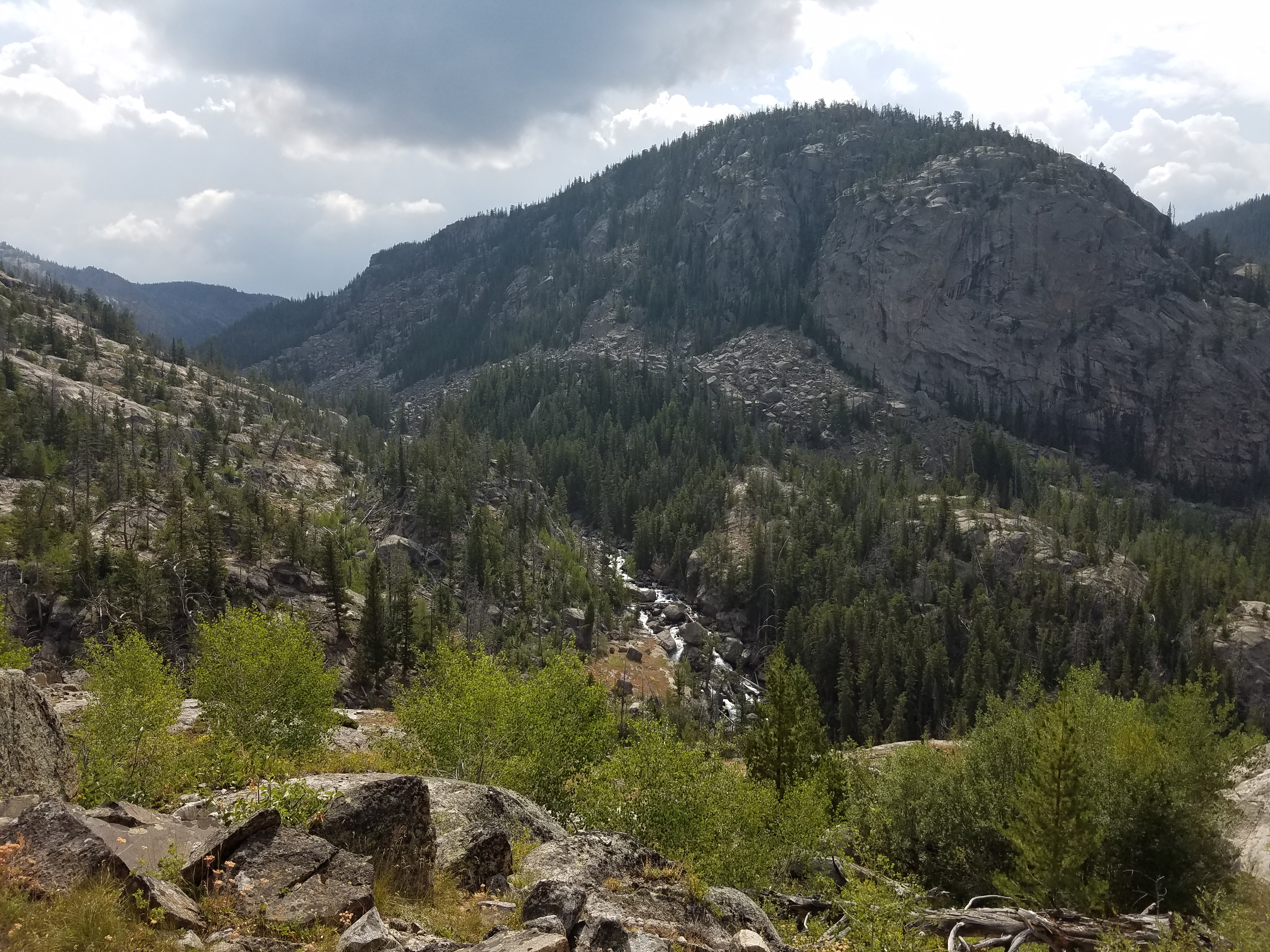 2017 Wind River Trip - Day 2 - Boulder Lake to Mt. Victor Basecamp (17.53 Miles, 4003 ft. Climb) (Wind River Range, Wyoming) 