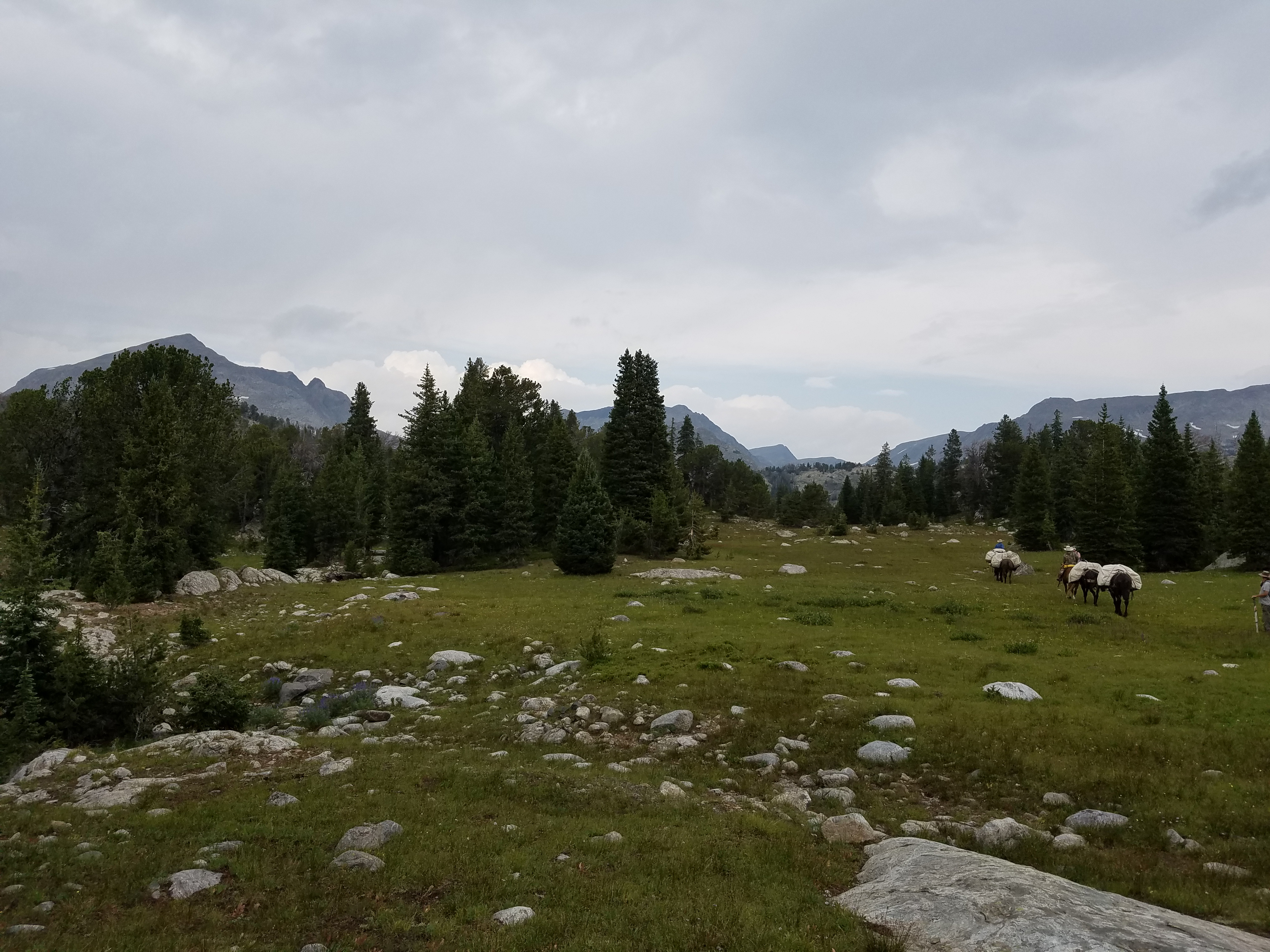 2017 Wind River Trip - Day 2 - Boulder Lake to Mt. Victor Basecamp (17.53 Miles, 4003 ft. Climb) (Wind River Range, Wyoming) 