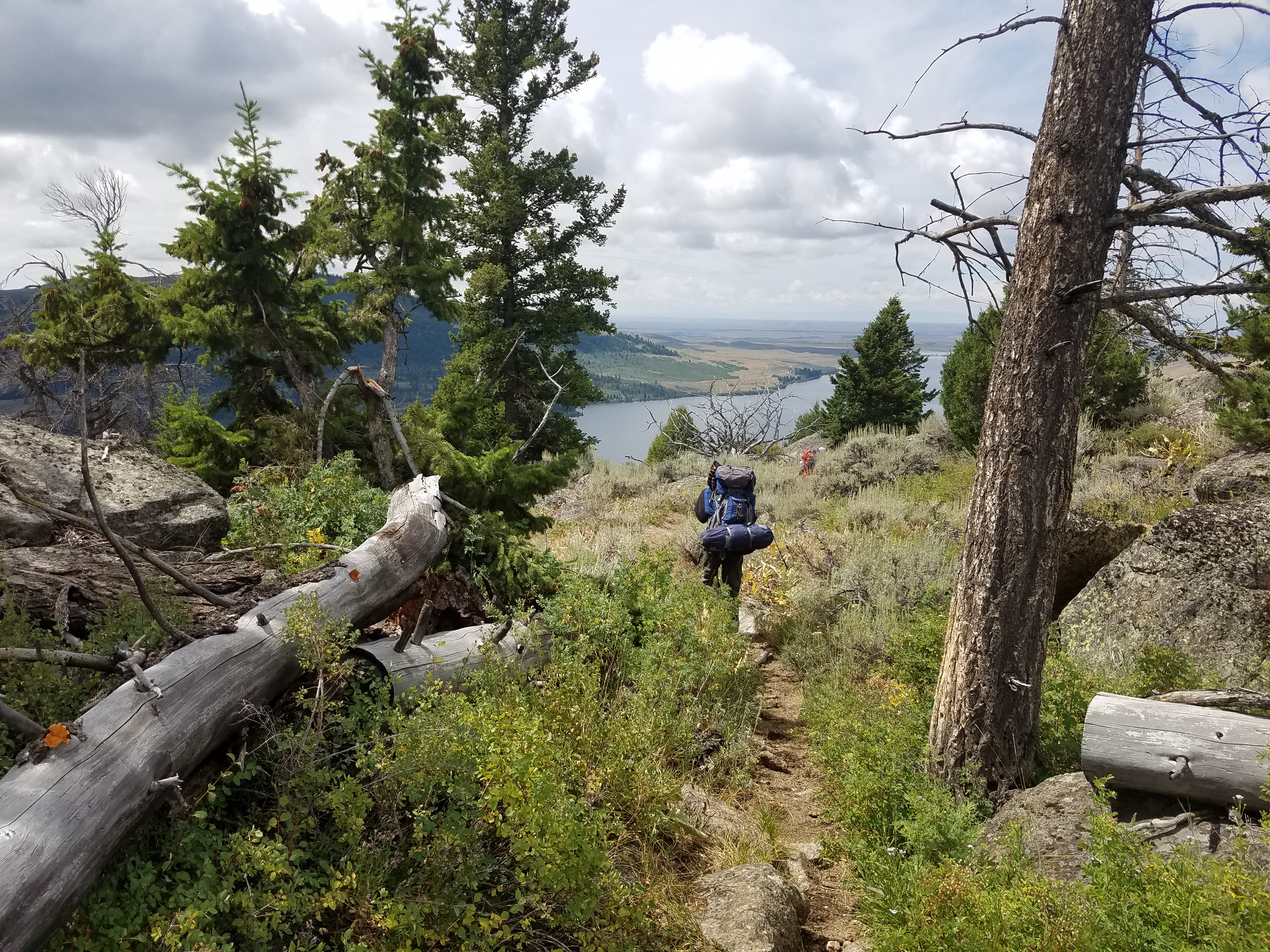 2017 Wind River Trip - Day 8 - Coyote Lake to Boulder Lake, Ethan's Exploding Pillow, Grizzly Bear Challenge, Dead Car Battery & Broken Key, Wind River Brewing Company, Toilet (Wind River Range, Wyoming)