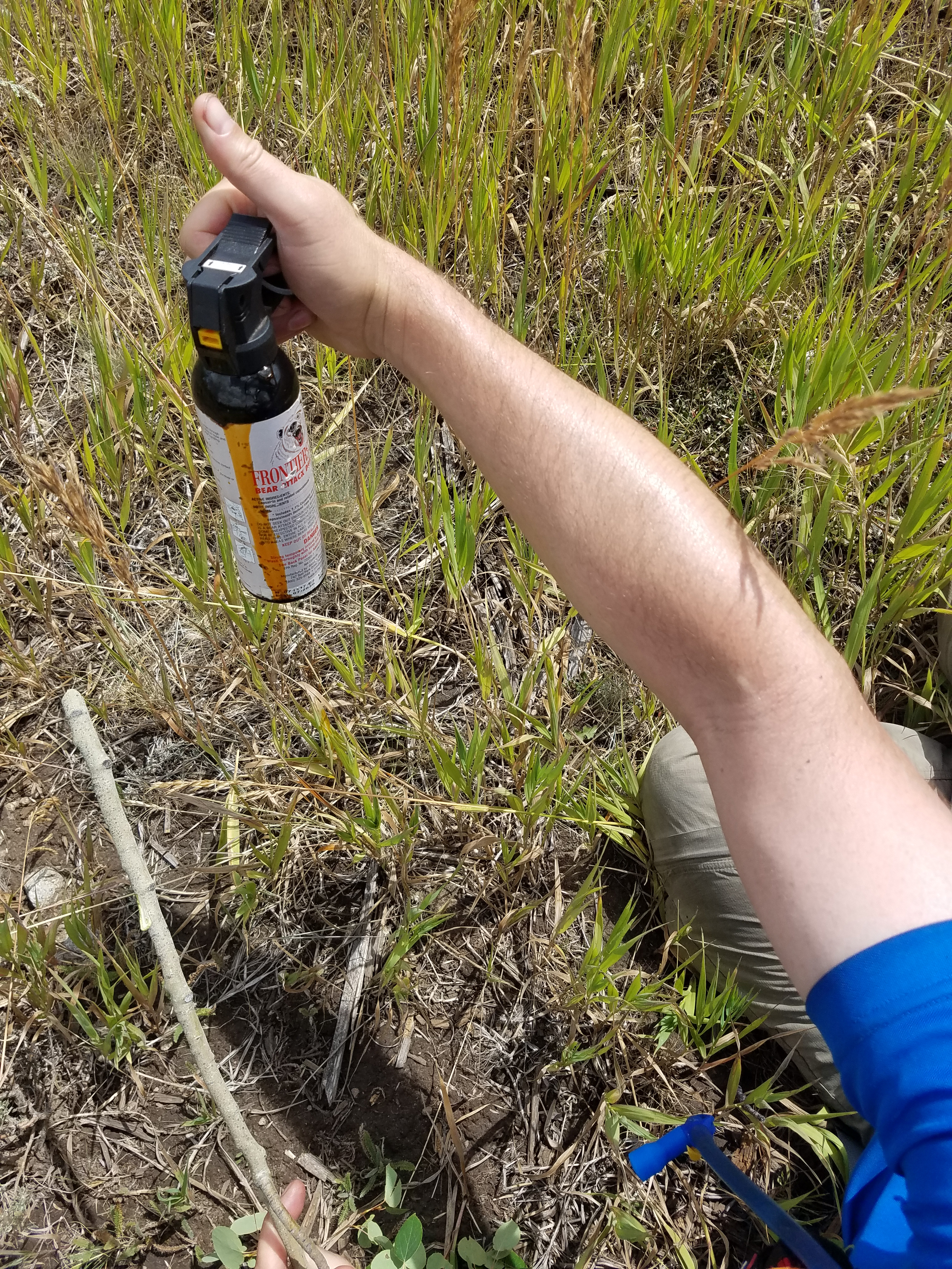 2017 Wind River Trip - Day 8 - Coyote Lake to Boulder Lake, Ethan's Exploding Pillow, Grizzly Bear Challenge, Dead Car Battery & Broken Key, Wind River Brewing Company, Toilet (Wind River Range, Wyoming)