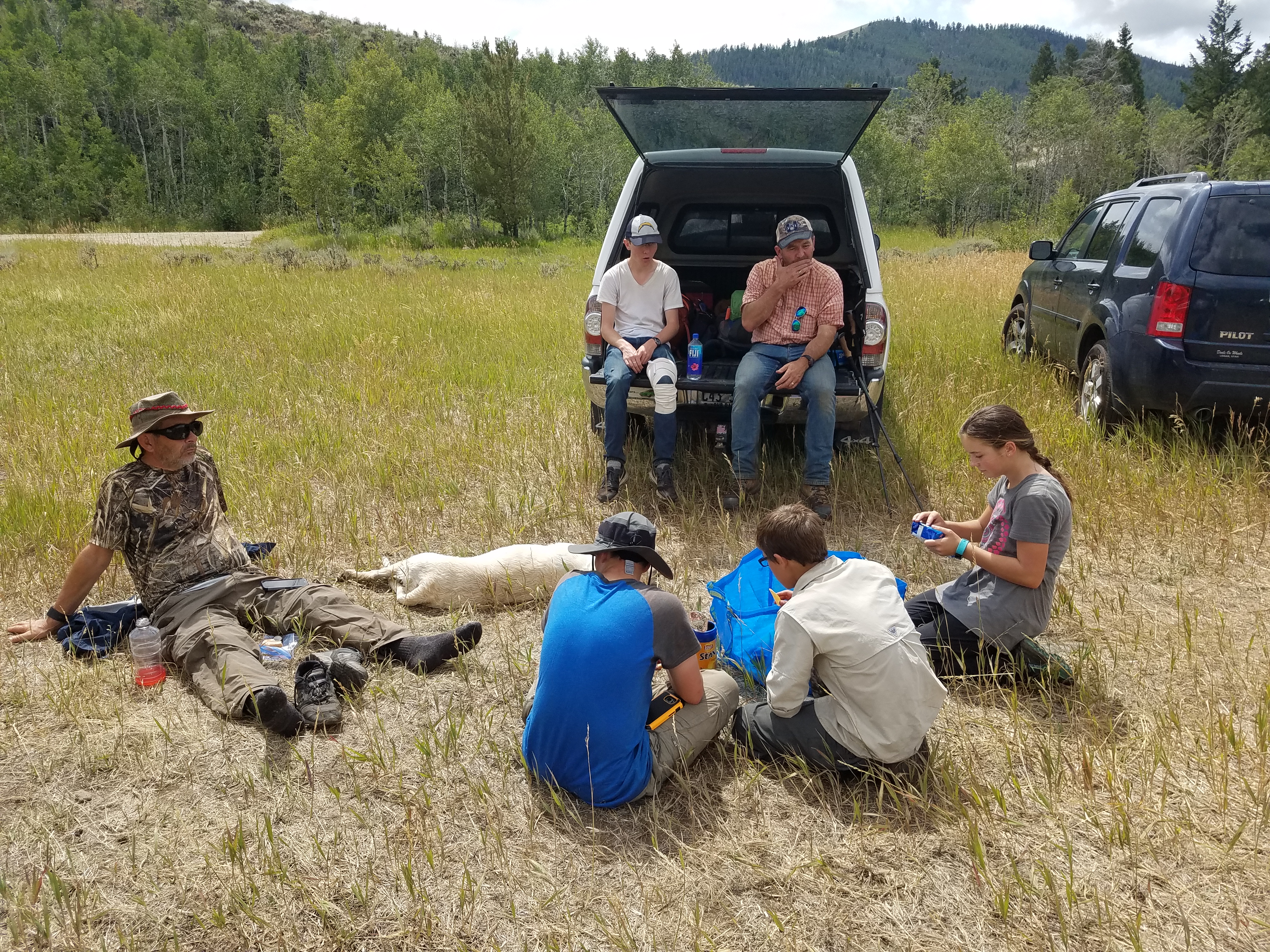 2017 Wind River Trip - Day 8 - Coyote Lake to Boulder Lake, Ethan's Exploding Pillow, Grizzly Bear Challenge, Dead Car Battery & Broken Key, Wind River Brewing Company, Toilet (Wind River Range, Wyoming)