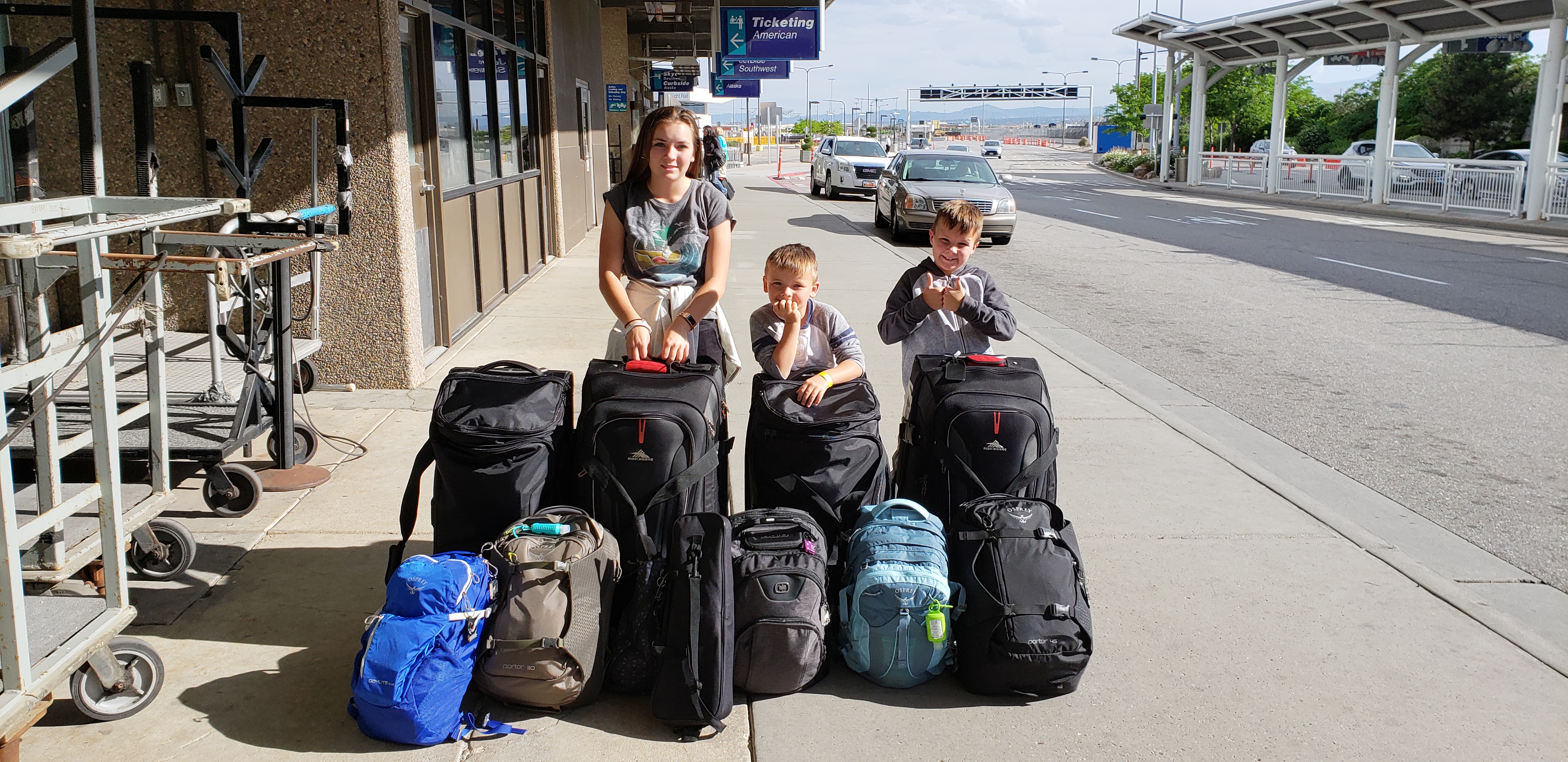 2018 Southeast Asia Trip Day 1-2 - United States (Salt Lake City SLC Airport, Los Angeles LAX Airport, 4th Longest Flight in the World: LAX to Singapore - 17hr 55min + 1.5hr delay)