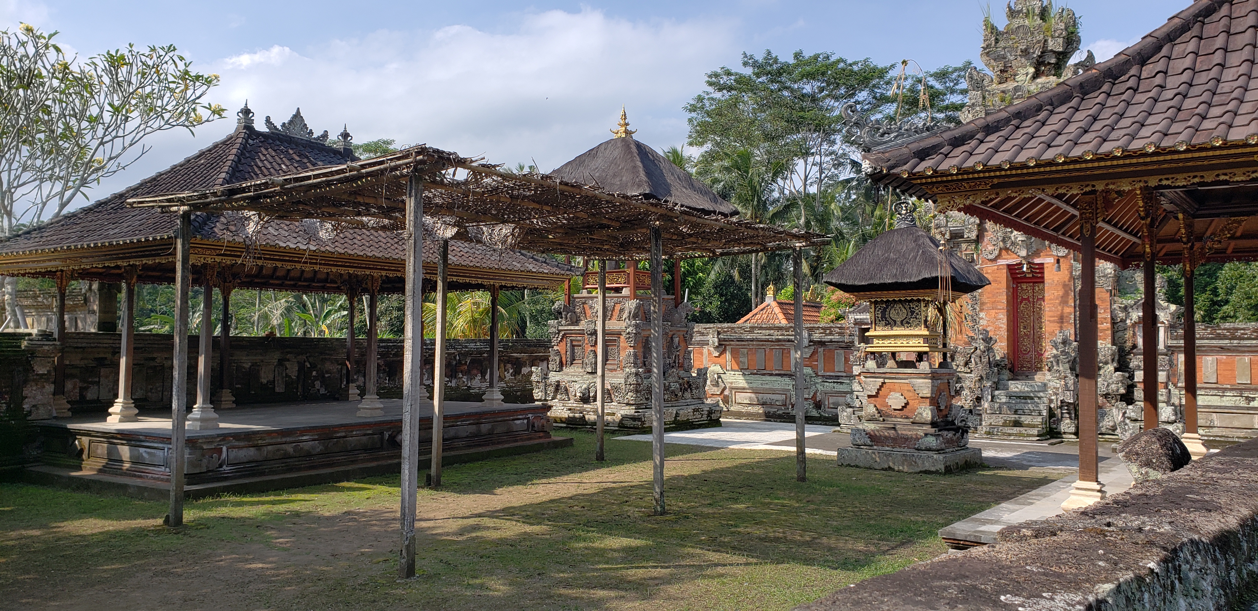 2018 Southeast Asia Trip Day 6 - Ubud, Bali, Indonesia (Mount Agung Volcano in Distance, Tegallalang Rice Terraces, Tirta Empul (Hindu Balinese Water Temple), Wearing Sarongs, Satria Agrowisata Coffee Plantation, Civet Cat Poop, Tibumana Waterfall)