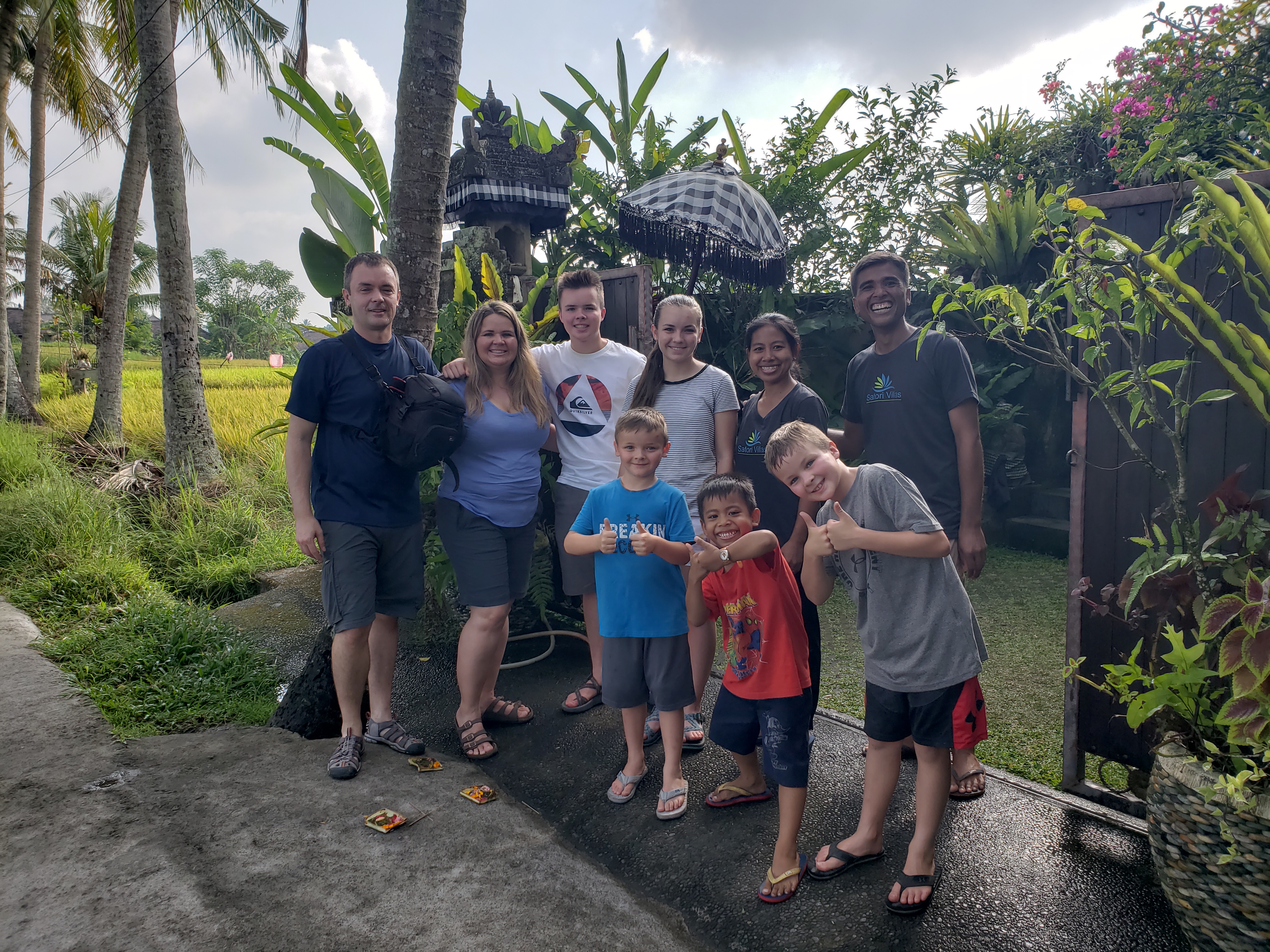 2018 Southeast Asia Trip Day 8 - Kuta, Bali, Indonesia (Playing with Gede, Pura Taman Ayun Temple, Tanah Lot Temple, Eating Babi Guling @ Babi Guling Men Lari, Playing on Kuta Segara Beach, Swimming at Kuta Paradiso Hotel)