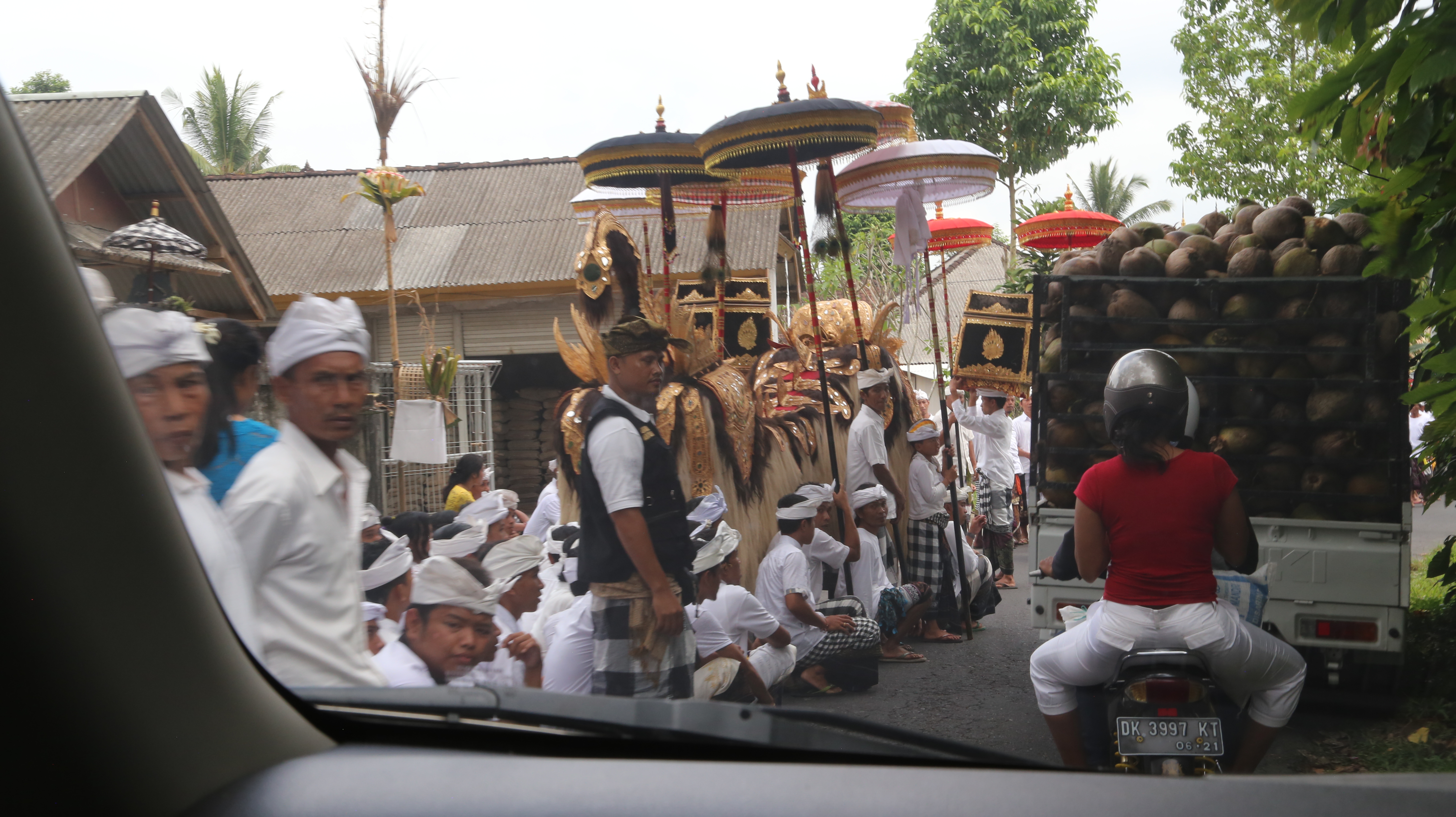 2018 Southeast Asia Trip Day 6 - Ubud, Bali, Indonesia (Mount Agung Volcano in Distance, Tegallalang Rice Terraces, Tirta Empul (Hindu Balinese Water Temple), Wearing Sarongs, Satria Agrowisata Coffee Plantation, Civet Cat Poop, Tibumana Waterfall)