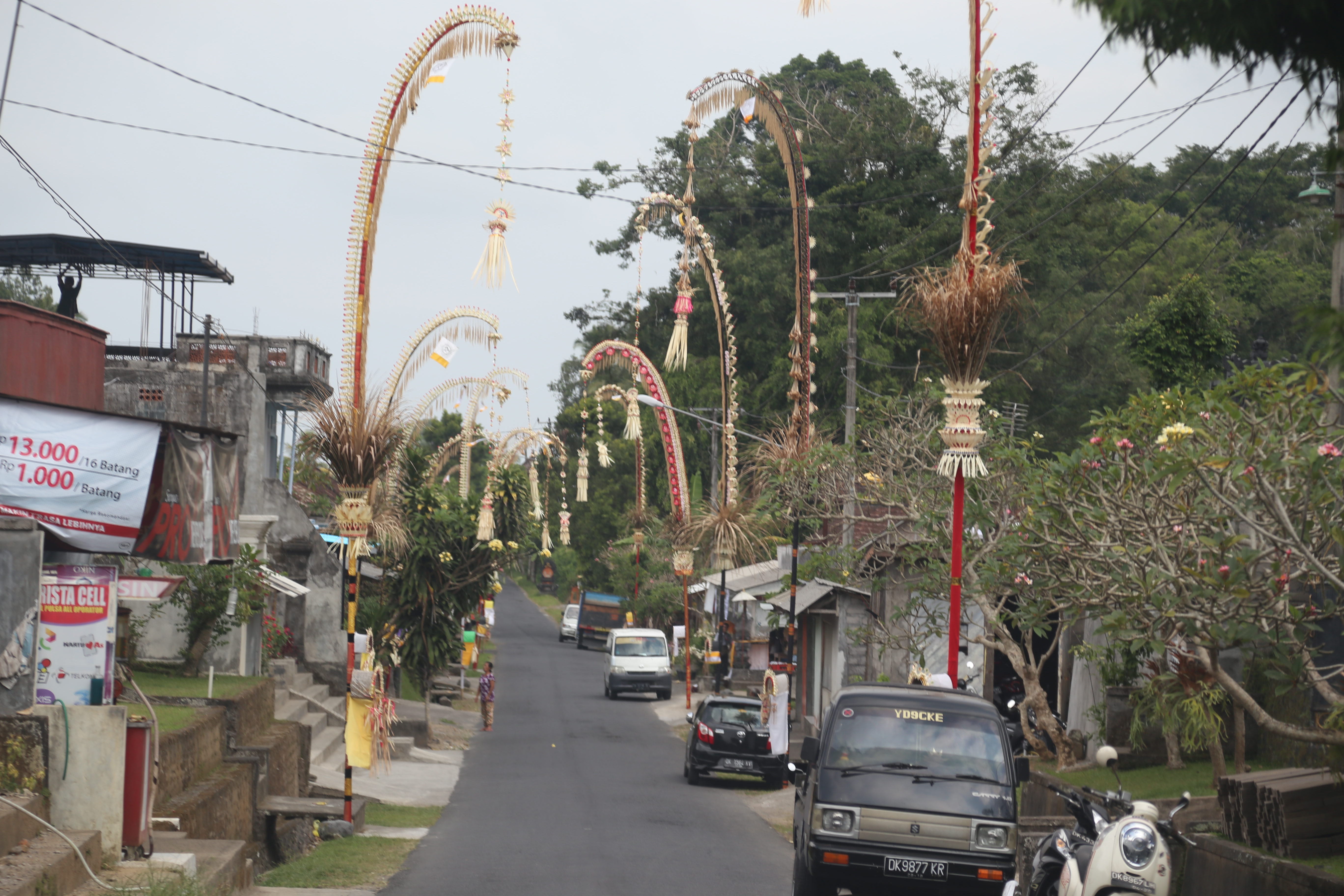 2018 Southeast Asia Trip Day 6 - Ubud, Bali, Indonesia (Mount Agung Volcano in Distance, Tegallalang Rice Terraces, Tirta Empul (Hindu Balinese Water Temple), Wearing Sarongs, Satria Agrowisata Coffee Plantation, Civet Cat Poop, Tibumana Waterfall)