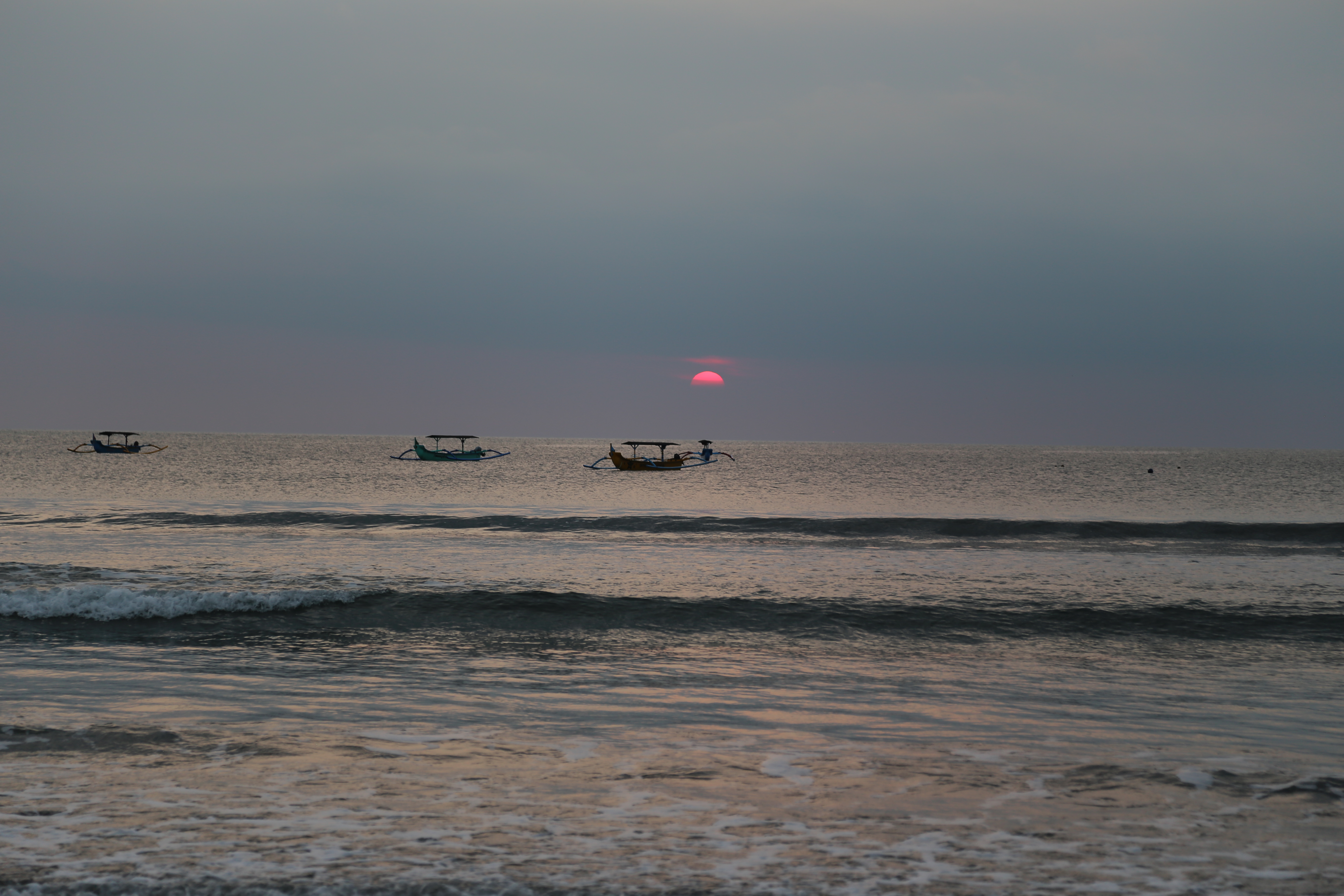 2018 Southeast Asia Trip Day 8 - Kuta, Bali, Indonesia (Playing with Gede, Pura Taman Ayun Temple, Tanah Lot Temple, Eating Babi Guling @ Babi Guling Men Lari, Playing on Kuta Segara Beach, Swimming at Kuta Paradiso Hotel)