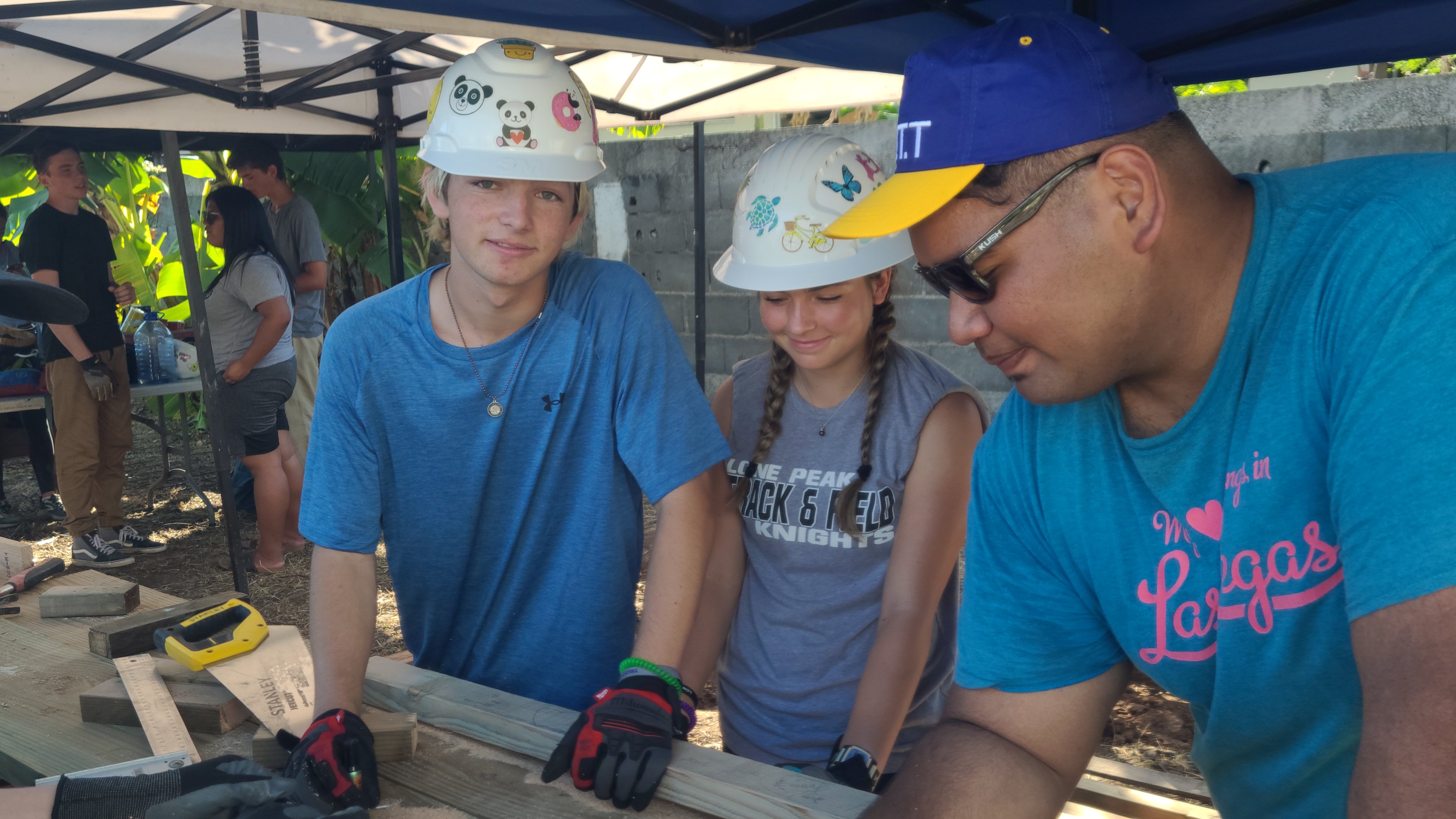 2022 Tahiti Taravao HXP - Day 8 (Poisonous Centipedes, Baguettes, Making Anthony (Bryan) Laugh on Video, Youth Activity / Dinner with the Papara Ward & ❤ Bishop Taylor ❤, Dance Lessons from Bryan, Sea Urchins, Poisonous Puffer Fish, Needlefi