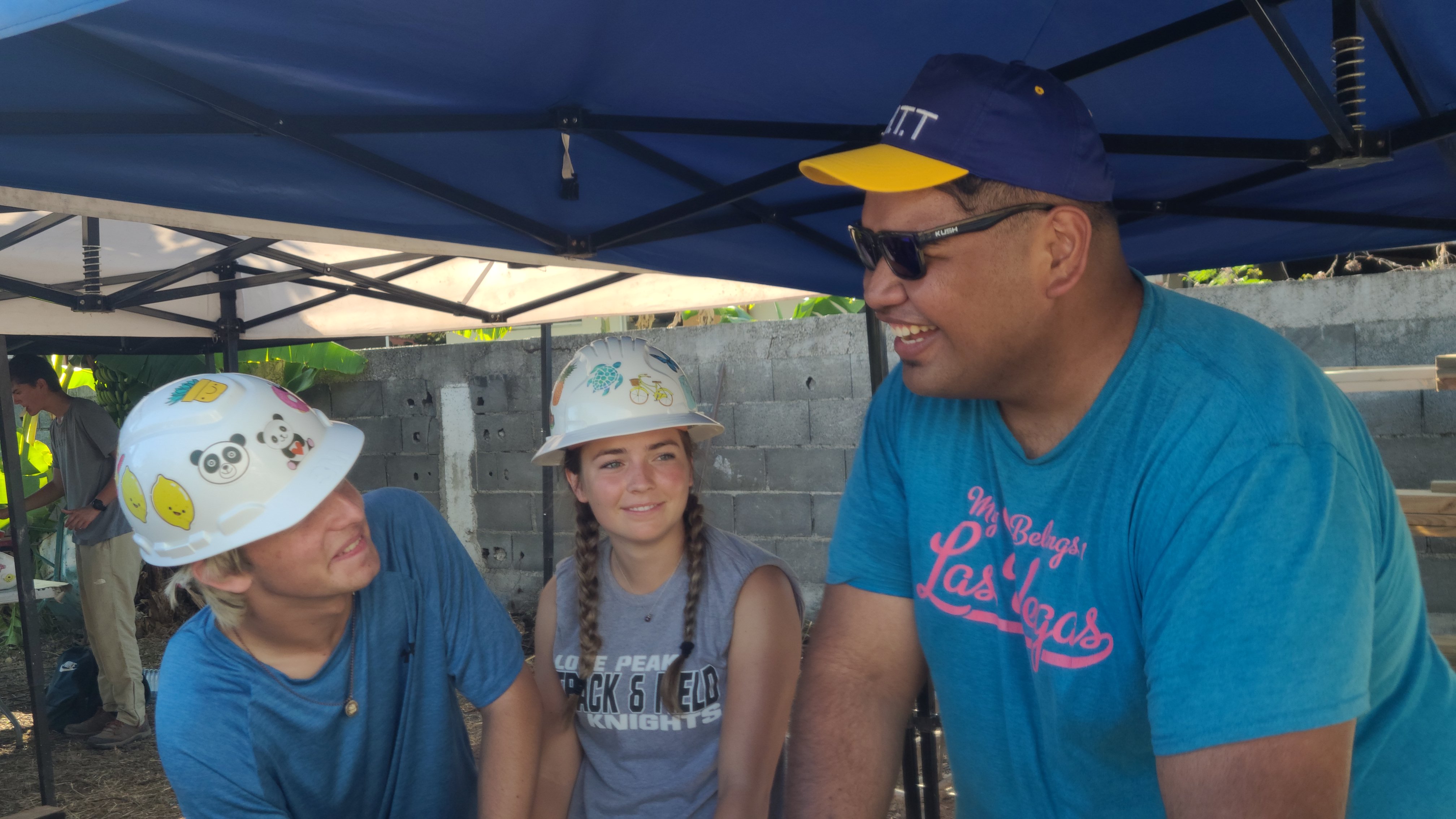 2022 Tahiti Taravao HXP - Day 8 (Poisonous Centipedes, Baguettes, Making Anthony (Bryan) Laugh on Video, Youth Activity / Dinner with the Papara Ward & ❤ Bishop Taylor ❤, Dance Lessons from Bryan, Sea Urchins, Poisonous Puffer Fish, Needlefi