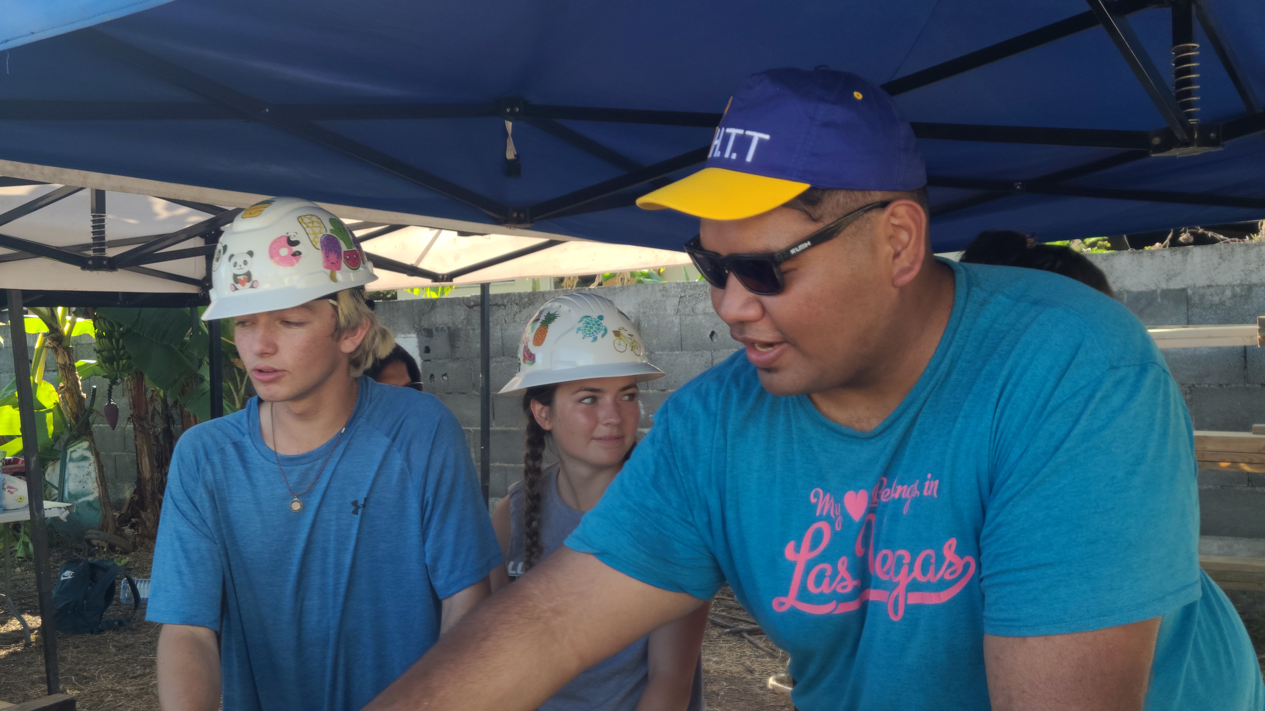 2022 Tahiti Taravao HXP - Day 8 (Poisonous Centipedes, Baguettes, Making Anthony (Bryan) Laugh on Video, Youth Activity / Dinner with the Papara Ward & ❤ Bishop Taylor ❤, Dance Lessons from Bryan, Sea Urchins, Poisonous Puffer Fish, Needlefi