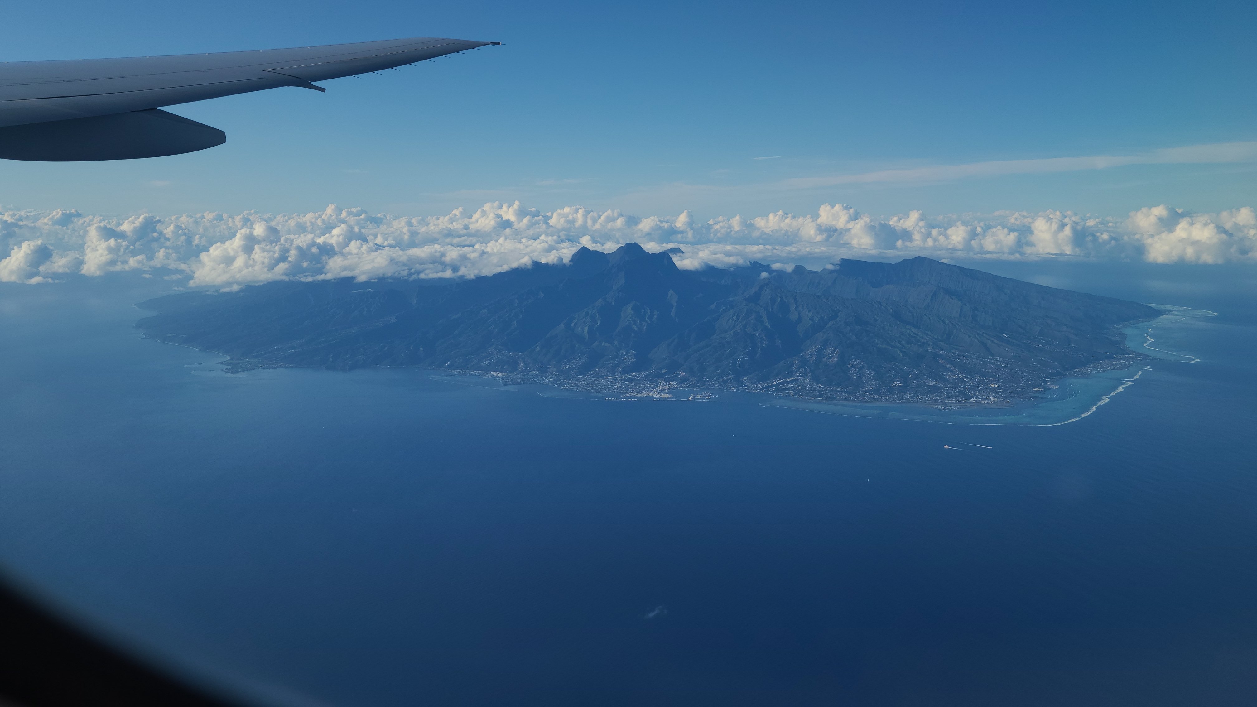 2022 Tahiti Taravao HXP - Day 17 (All-Nighter Still Going, Leave for Airport @ 3 AM, Our Tahitian Friends See Us Off @ Airport with More Gifts & Hugs, Los Angeles Hostel, Phones Returned, Tytan's Beach Directions to Lady, Wendy's & Froyo, Card Games)