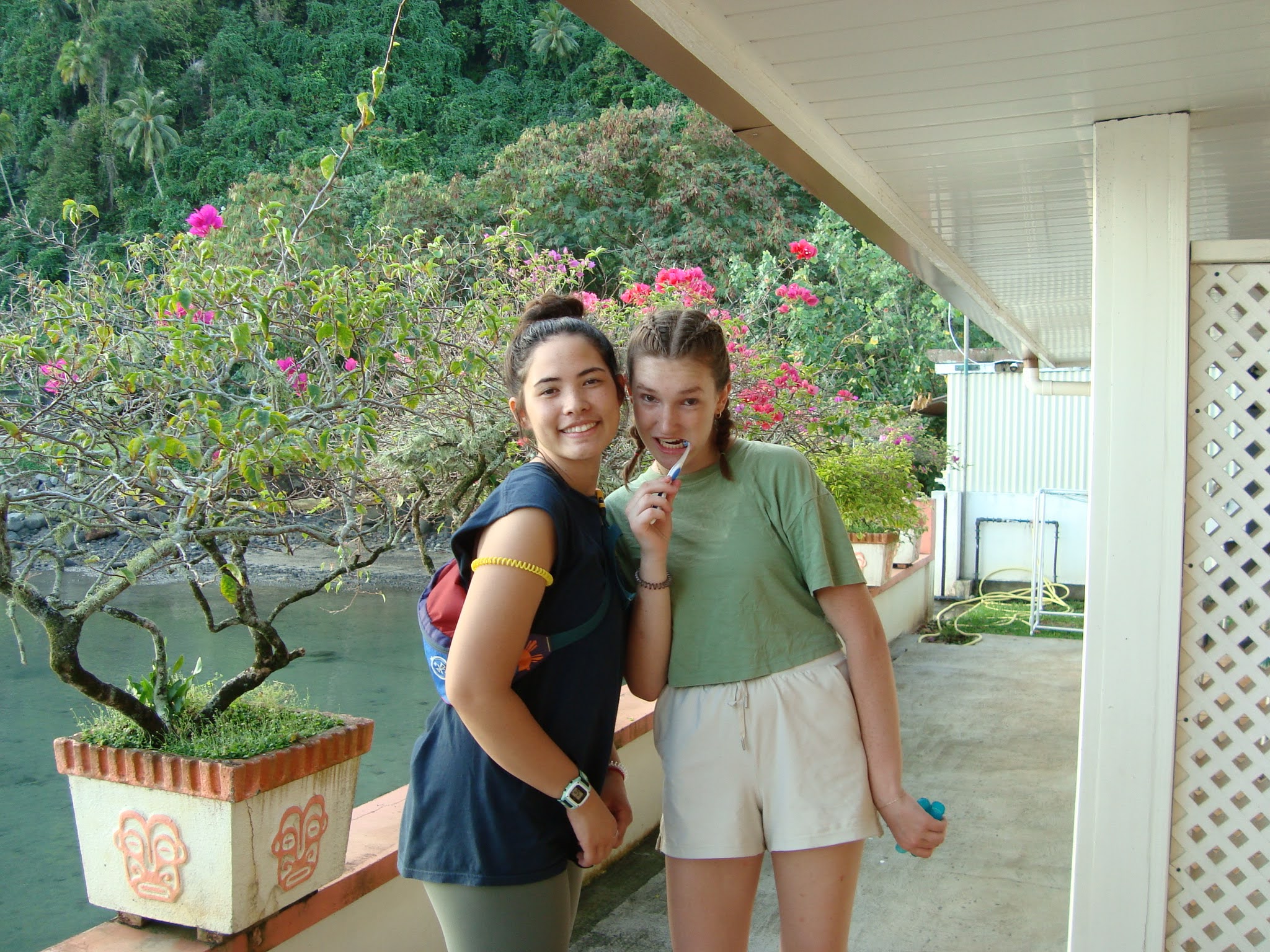 2022 Tahiti Taravao HXP - Day 8 (Poisonous Centipedes, Baguettes, Making Anthony (Bryan) Laugh on Video, Youth Activity / Dinner with the Papara Ward & ❤ Bishop Taylor ❤, Dance Lessons from Bryan, Sea Urchins, Poisonous Puffer Fish, Needlefi