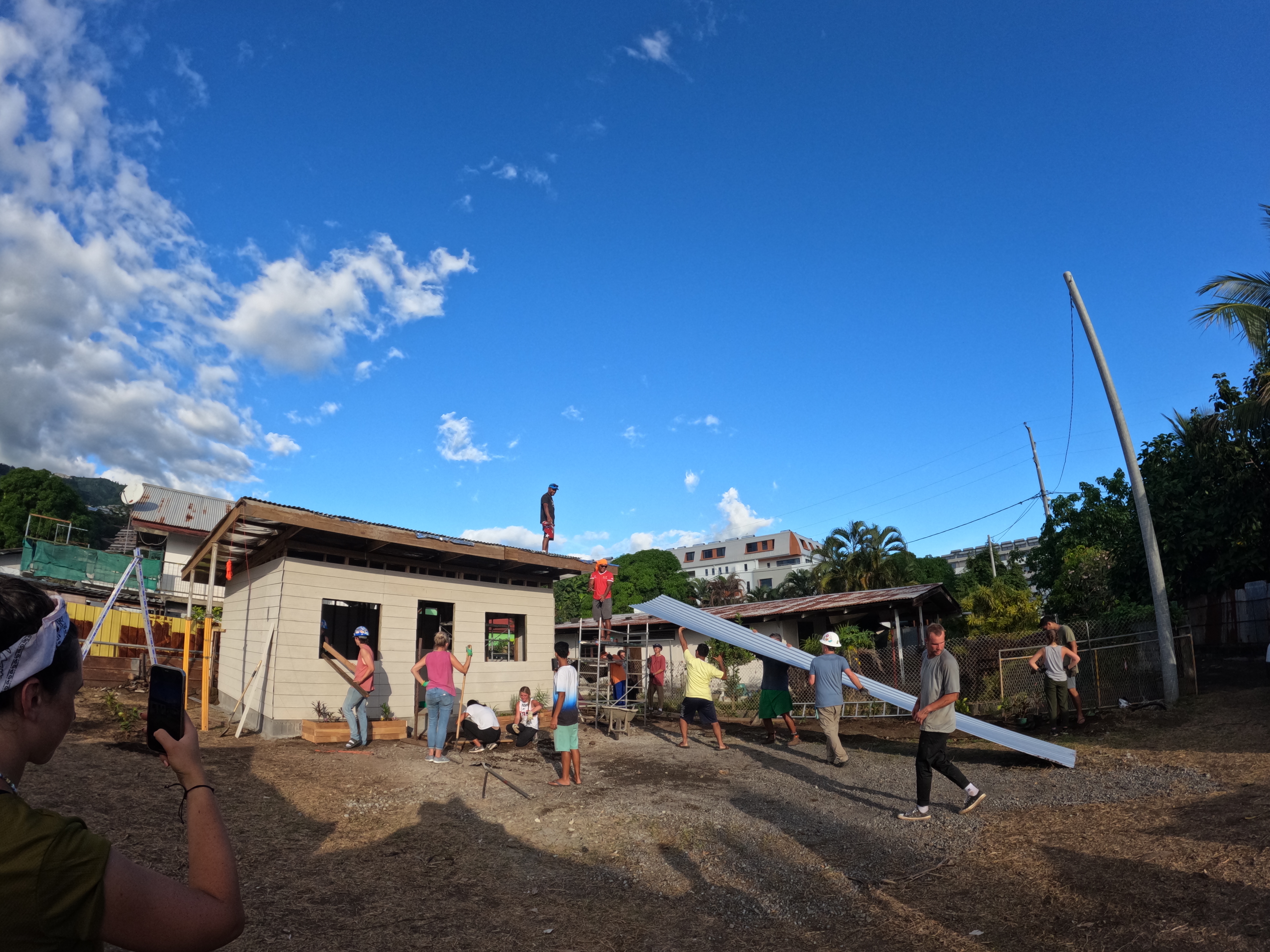 2022 Tahiti Taravao HXP - Day 13 (Work Site Day 6, National TV Station Shows Up to Film, Adding the Roof, Turtle Dies, Testimony Meeting with the Papara Ward & ❤ Bishop Taylor ❤, Shell Necklace Gifts, Tytan Teaching Spikeball (Spiceball!))