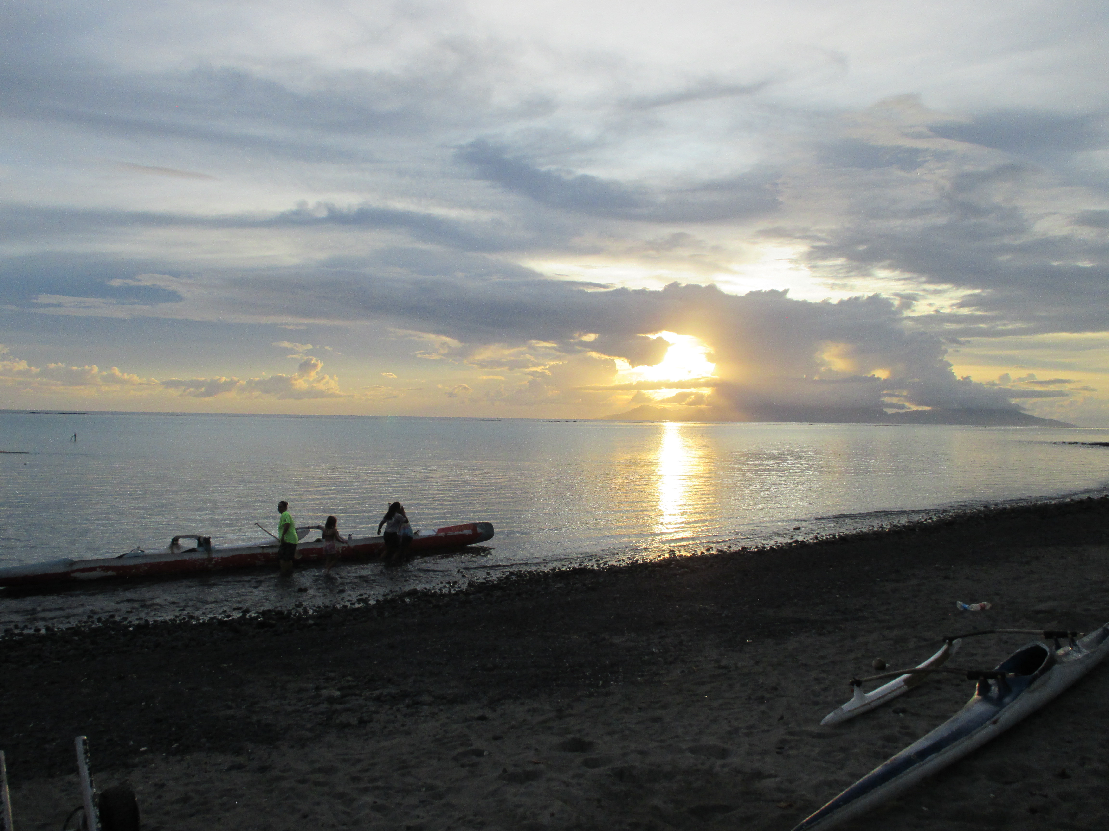 2022 Tahiti Taravao HXP - Day 7 (Tahitian Treats: Tim Tam, Happy Hippos, Hello Panda, Twix Top, Choco Prince, Building Walls & Mixing Cement By Hand, Chef Billy's Ketchup Egg Sandwiches, Making Flower Heis on the Beach, Swimming in the Reef)