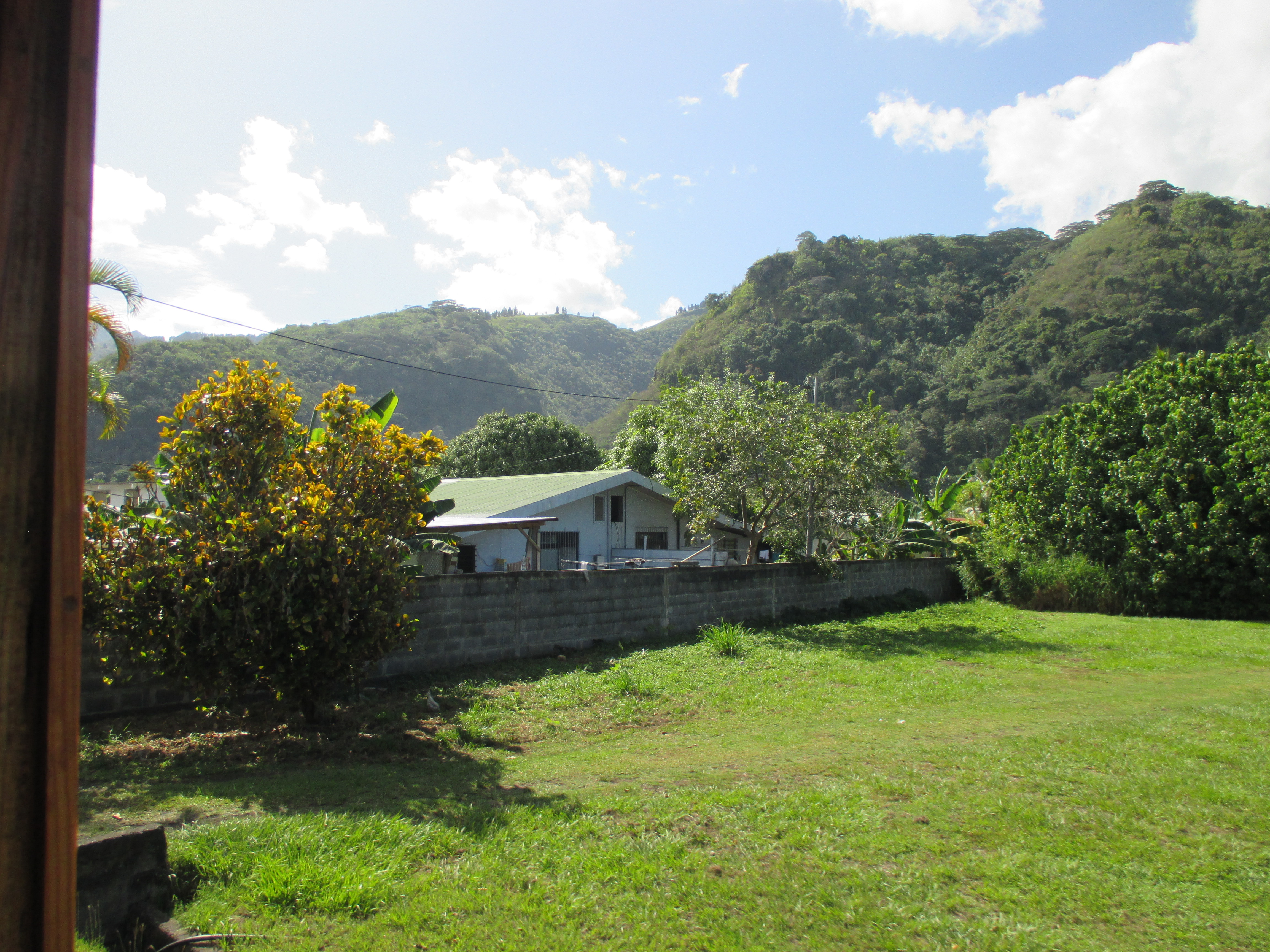 2022 Tahiti Taravao HXP - Day 8 (Poisonous Centipedes, Baguettes, Making Anthony (Bryan) Laugh on Video, Youth Activity / Dinner with the Papara Ward & ❤ Bishop Taylor ❤, Dance Lessons from Bryan, Sea Urchins, Poisonous Puffer Fish, Needlefi