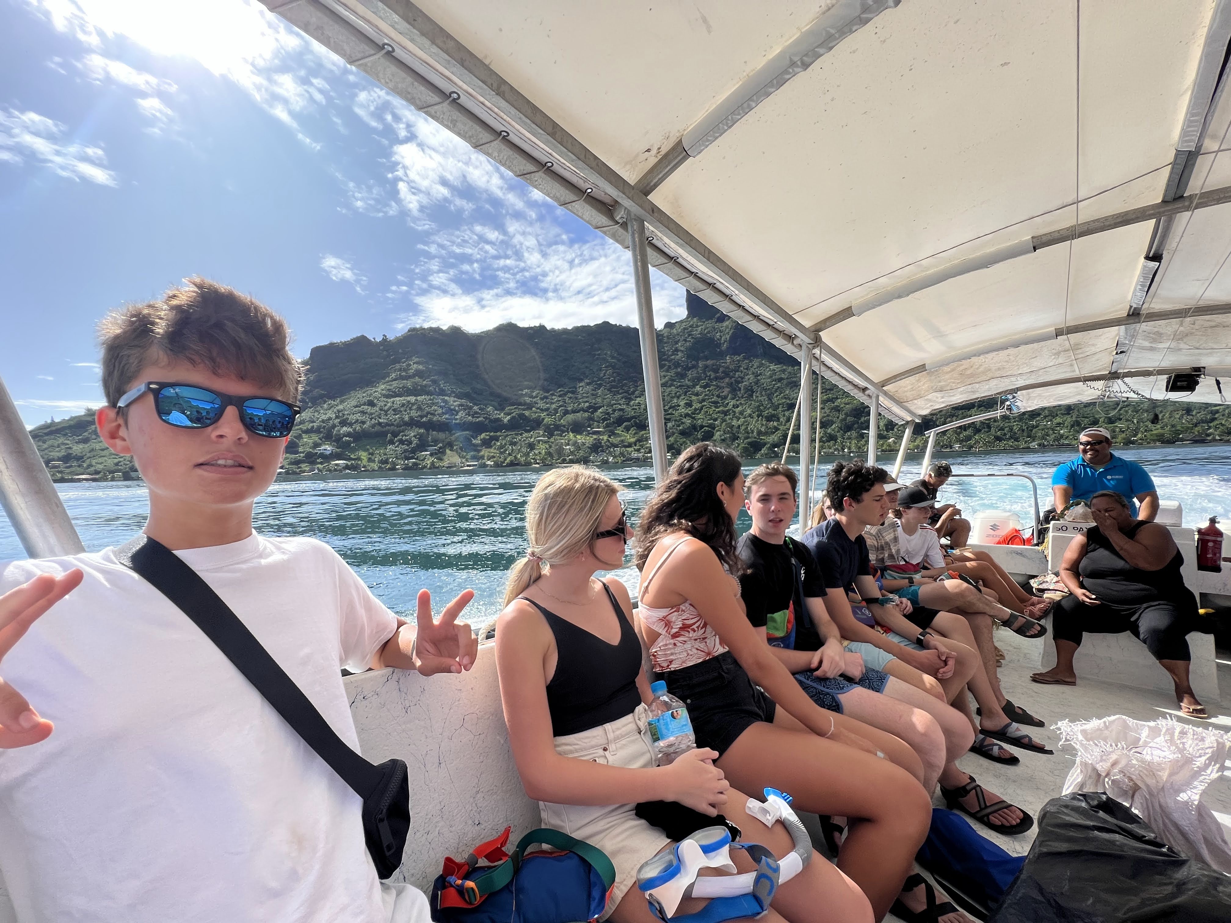 2022 Tahiti Taravao HXP - Day 4 (Kass's Birthday, Swimming with Sharks & Stingrays, Motu Fareone Island, Making Motu Fareone (E'ia Ota), Catching Crabs for 'Alca-Crab', Dance Party on Ferry to Tahiti, Catching Geckos)