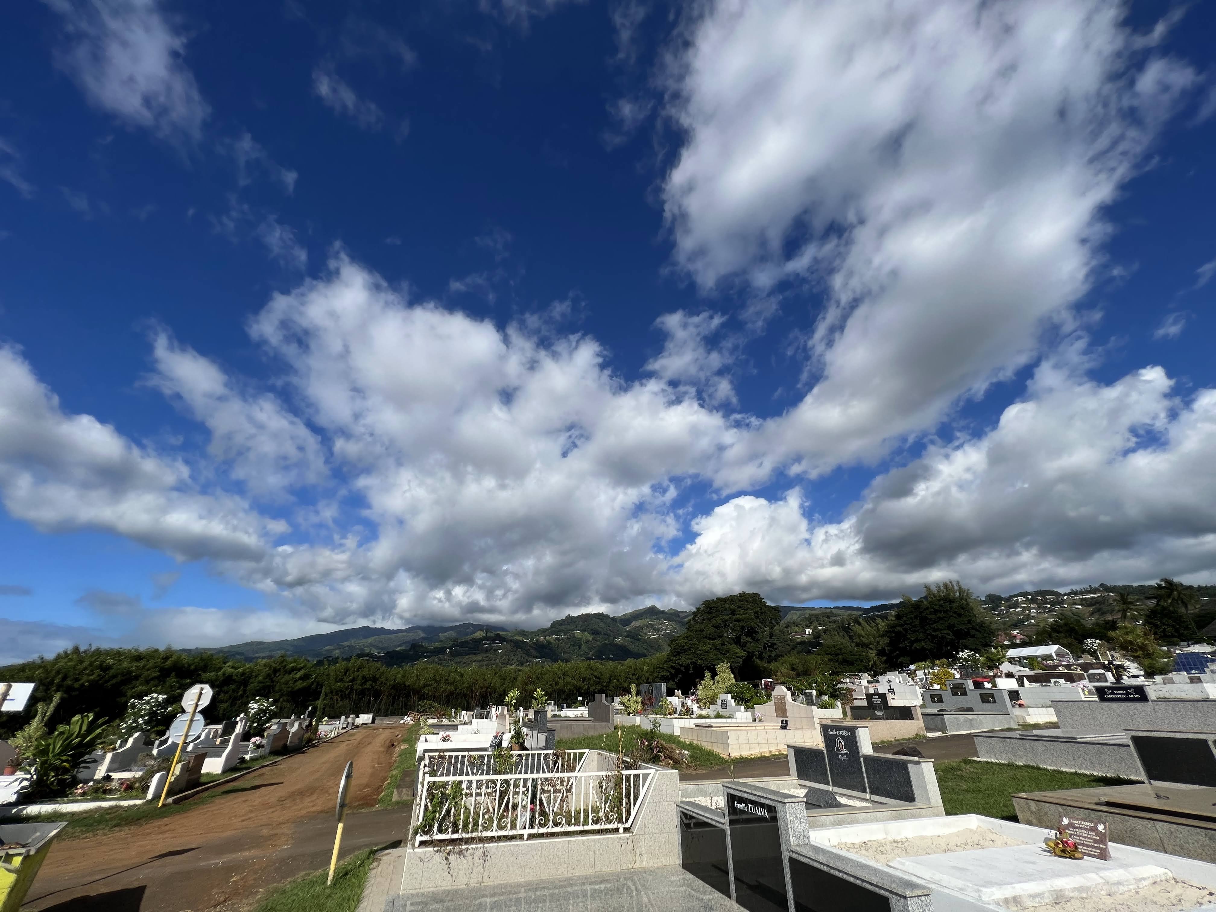 2022 Tahiti Taravao HXP - Day 14 (Cleaning up Papeete Urania Cemetery, Ordering 