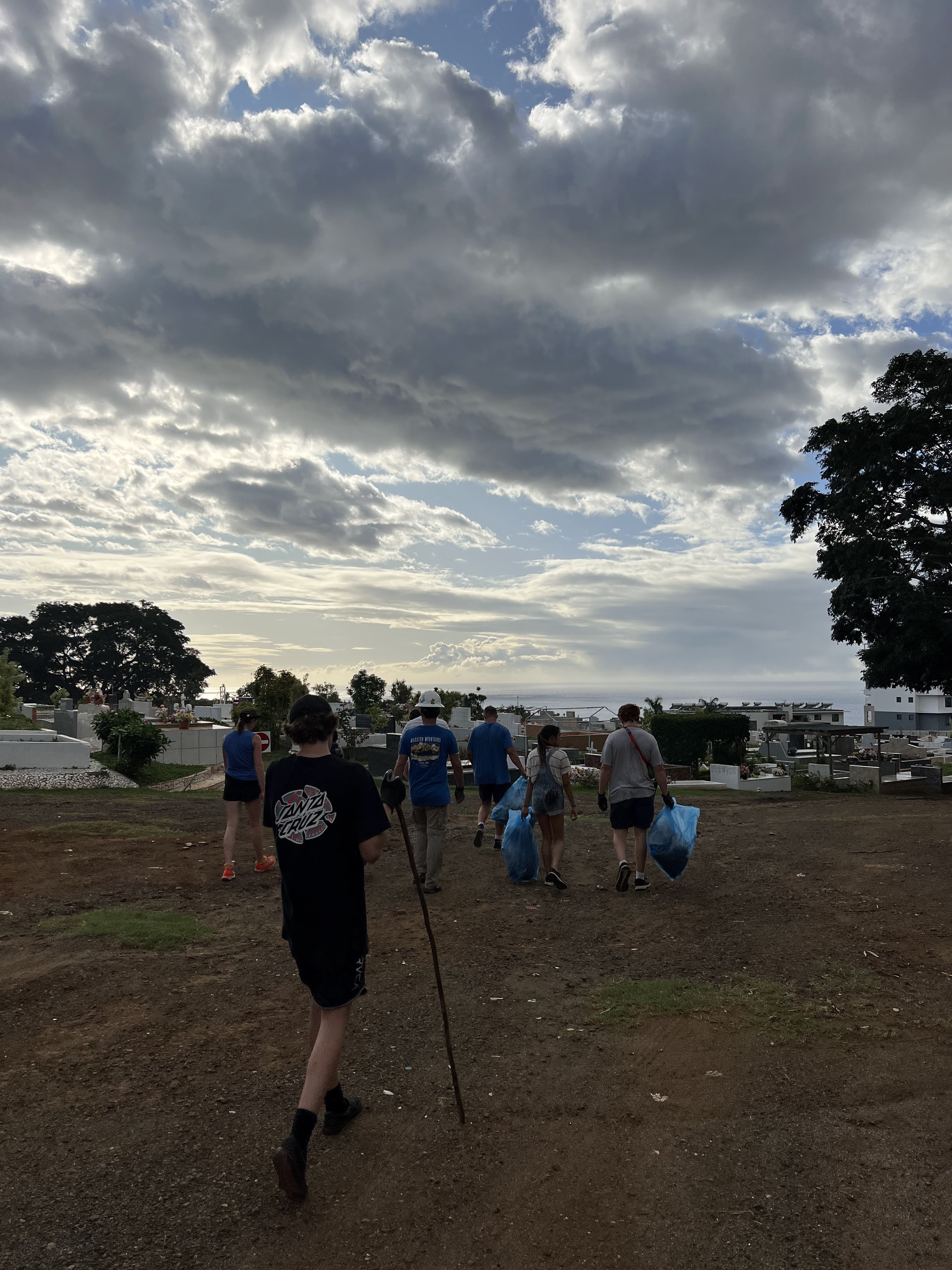 2022 Tahiti Taravao HXP - Day 14 (Cleaning up Papeete Urania Cemetery, Ordering 