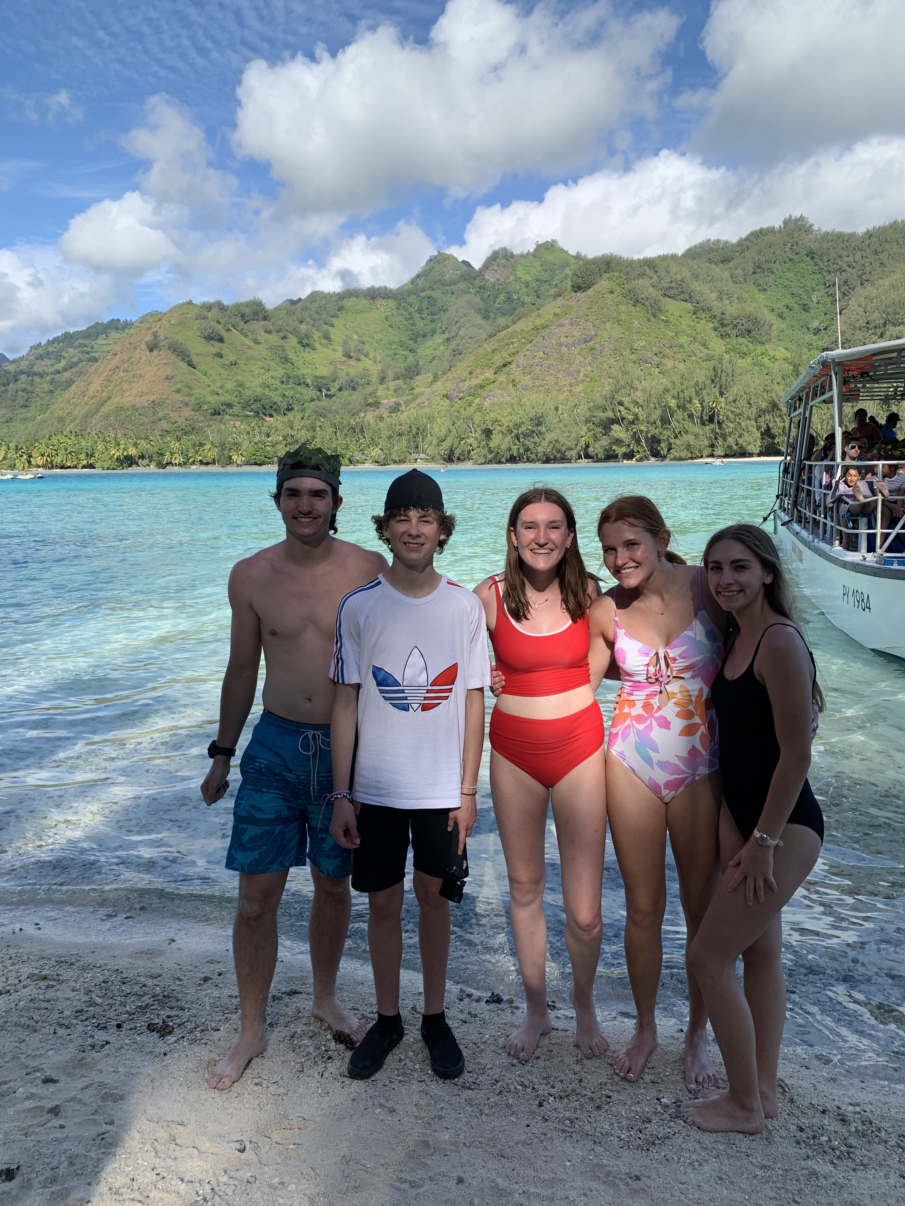 2022 Tahiti Taravao HXP - Day 4 (Kass's Birthday, Swimming with Sharks & Stingrays, Motu Fareone Island, Making Motu Fareone (E'ia Ota), Catching Crabs for 'Alca-Crab', Dance Party on Ferry to Tahiti, Catching Geckos)