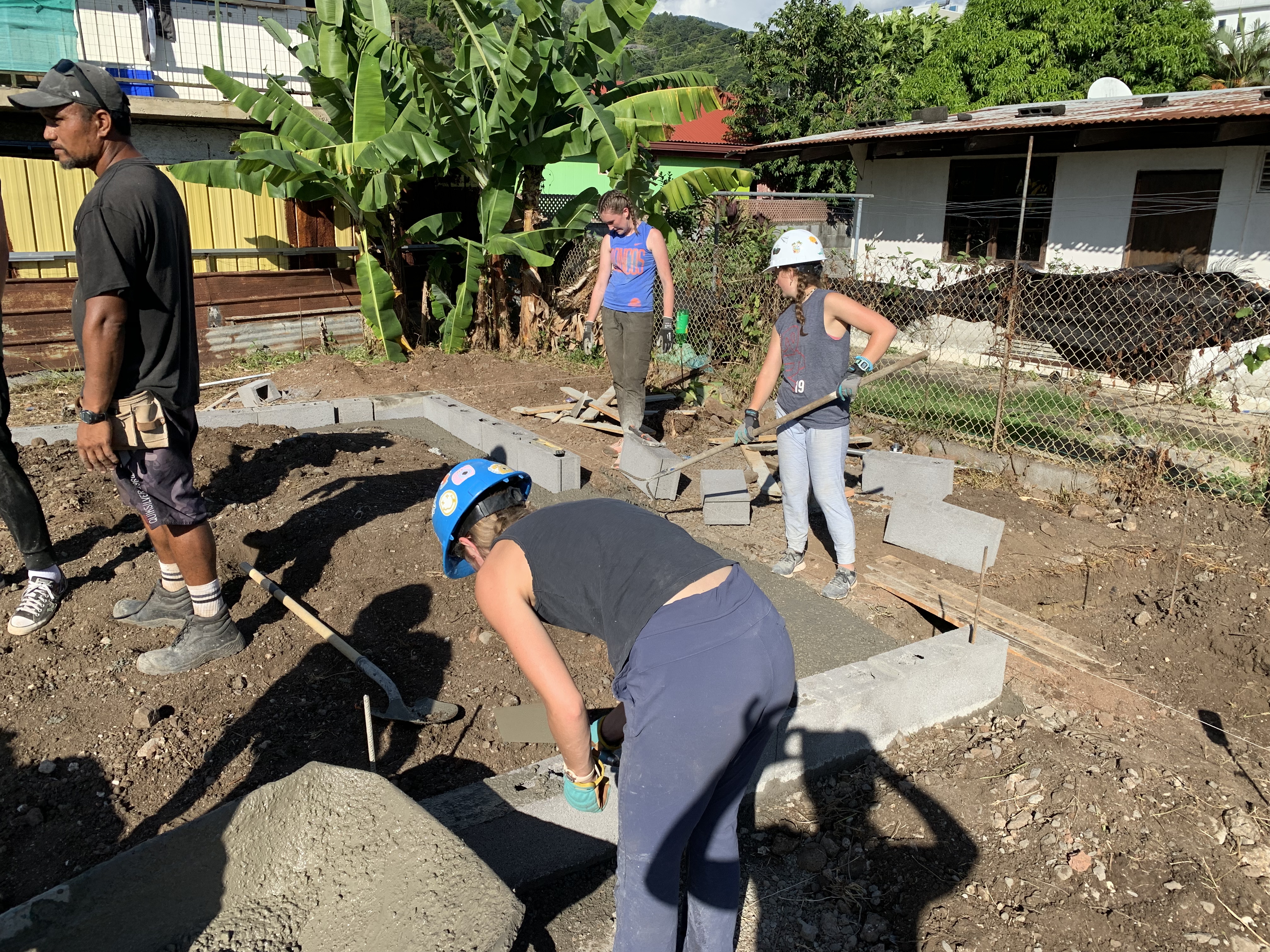 2022 Tahiti Taravao HXP - Day 8 (Poisonous Centipedes, Baguettes, Making Anthony (Bryan) Laugh on Video, Youth Activity / Dinner with the Papara Ward & ❤ Bishop Taylor ❤, Dance Lessons from Bryan, Sea Urchins, Poisonous Puffer Fish, Needlefi