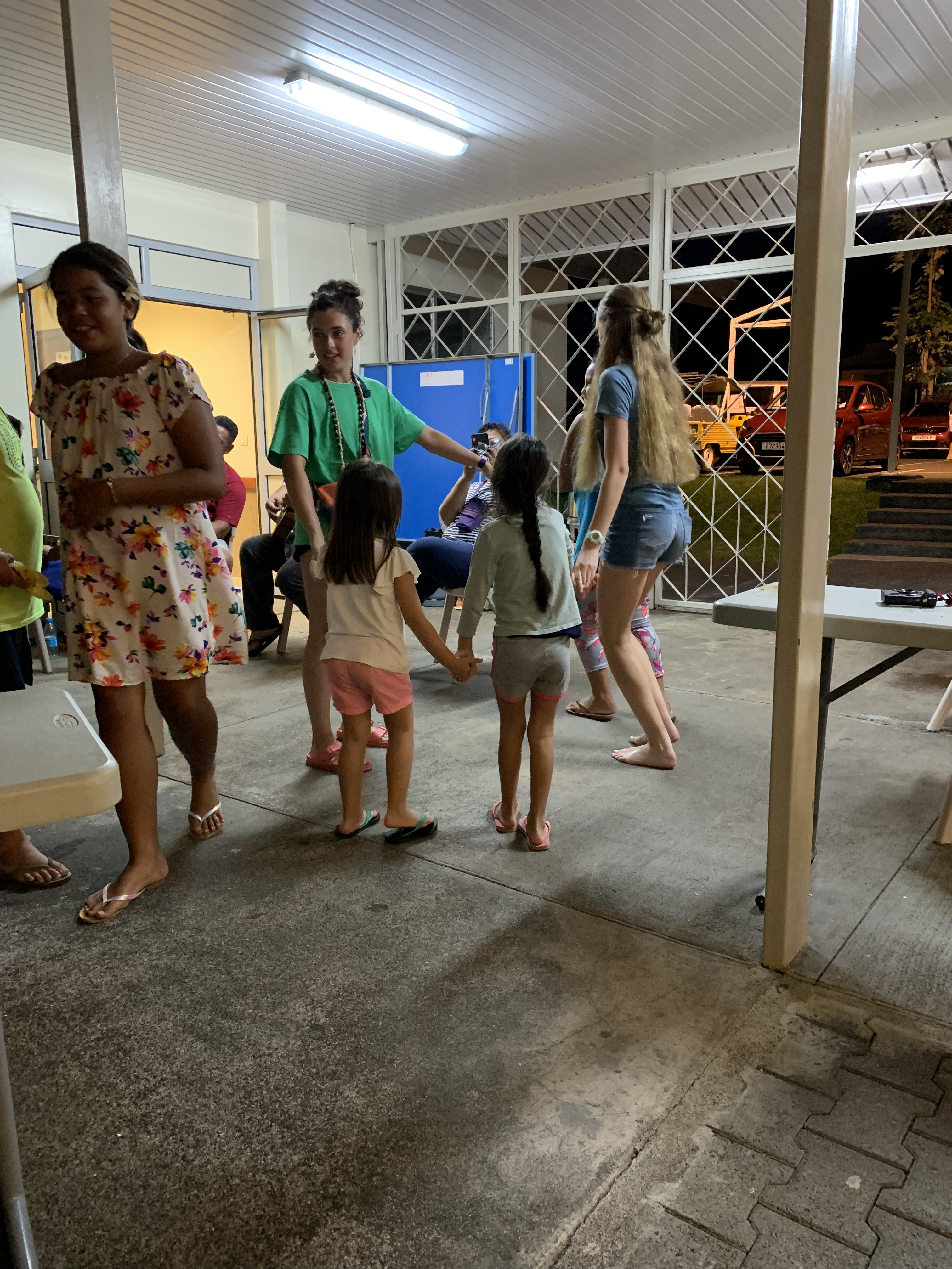 2022 Tahiti Taravao HXP - Day 13 (Work Site Day 6, National TV Station Shows Up to Film, Adding the Roof, Turtle Dies, Testimony Meeting with the Papara Ward & ❤ Bishop Taylor ❤, Shell Necklace Gifts, Tytan Teaching Spikeball (Spiceball!))