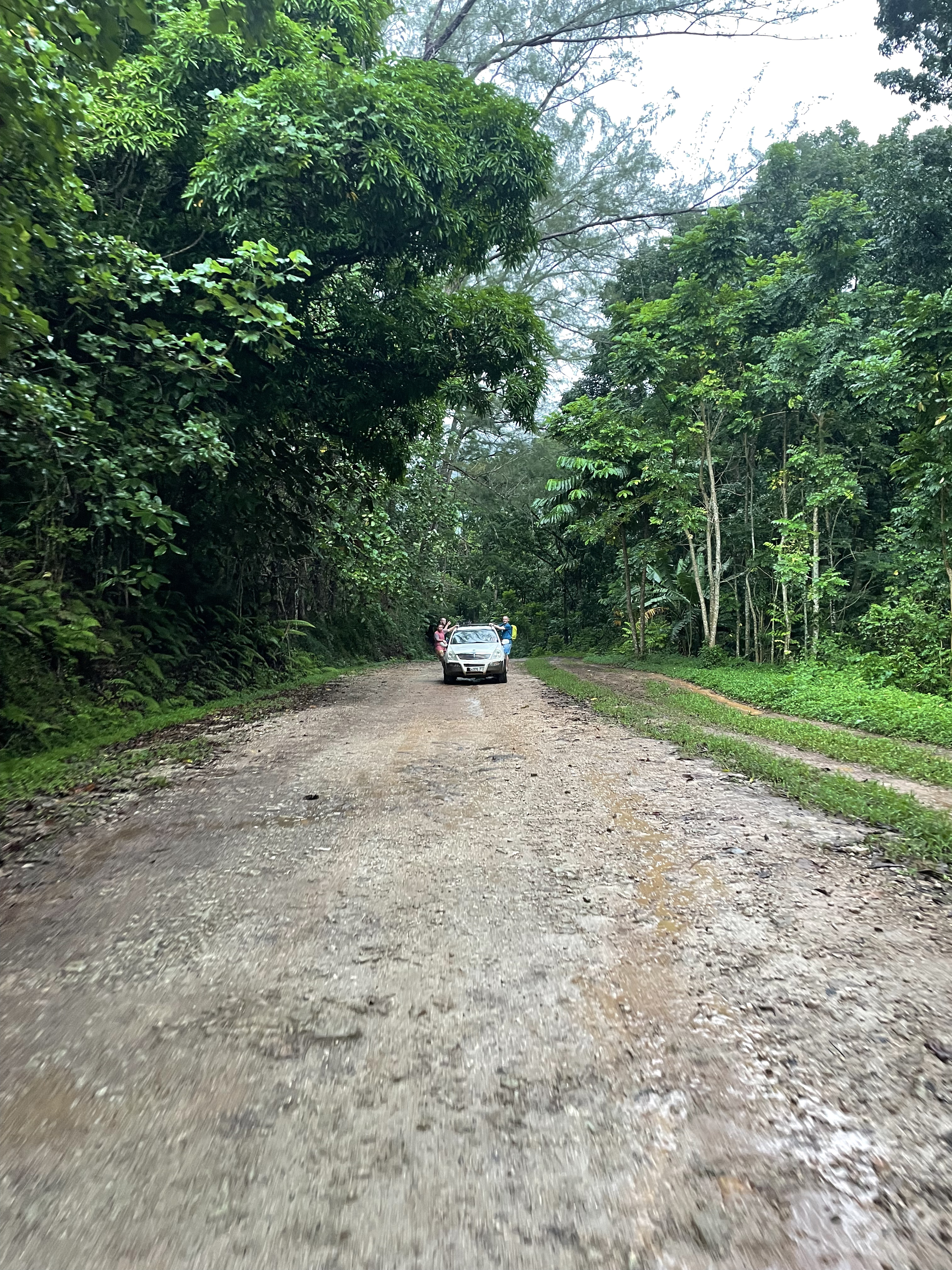 2022 Tahiti Taravao HXP - Day 2 (Arrival in Tahiti!, Narii & Escuela Teach us a Tahitian Dance, Ferry to Mo'orea / Moorea, Hiking, 18 in Small Truck, Va'a Canoes, Crepes)
