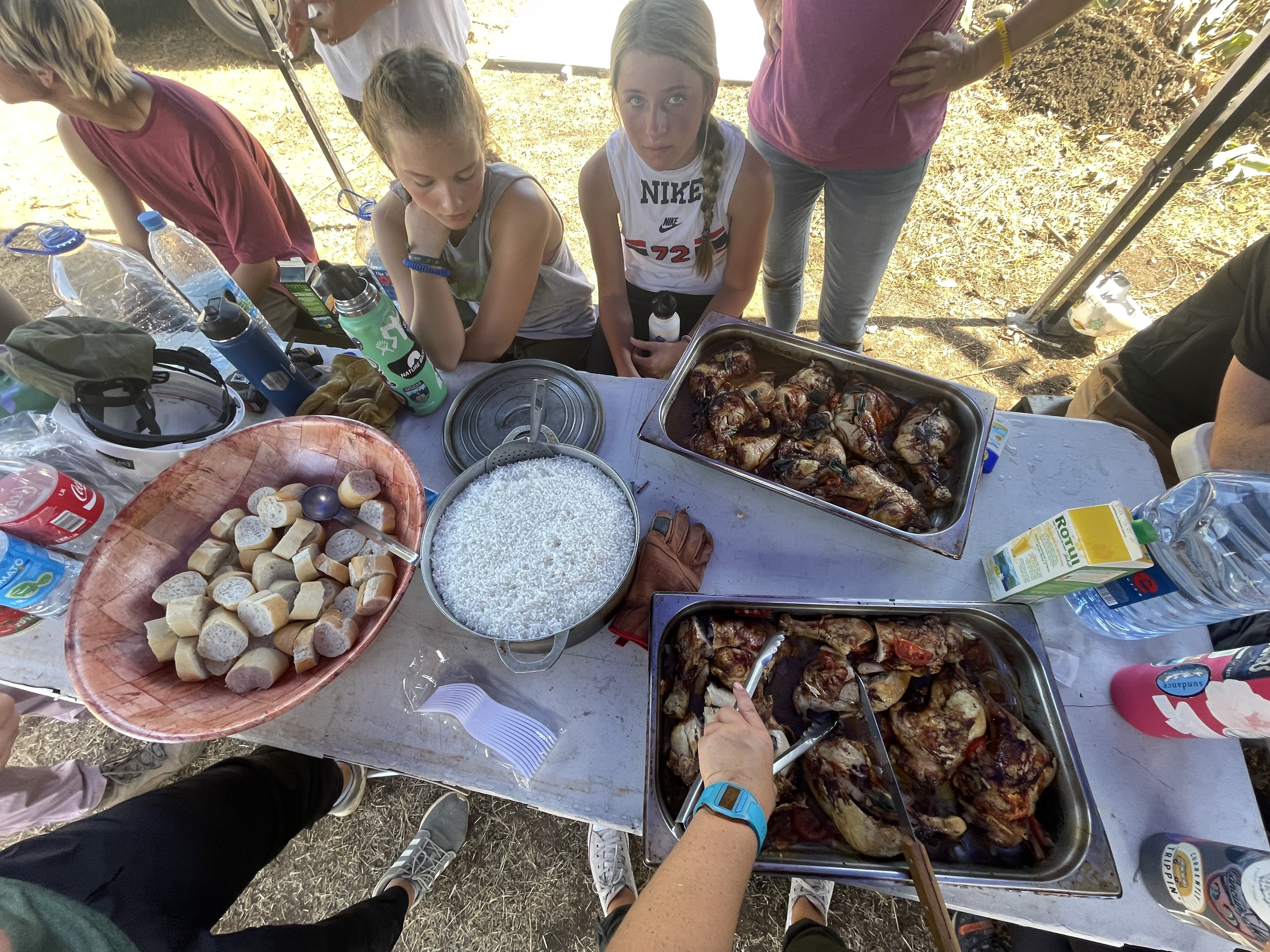 2022 Tahiti Taravao HXP - Day 13 (Work Site Day 6, National TV Station Shows Up to Film, Adding the Roof, Turtle Dies, Testimony Meeting with the Papara Ward & ❤ Bishop Taylor ❤, Shell Necklace Gifts, Tytan Teaching Spikeball (Spiceball!))