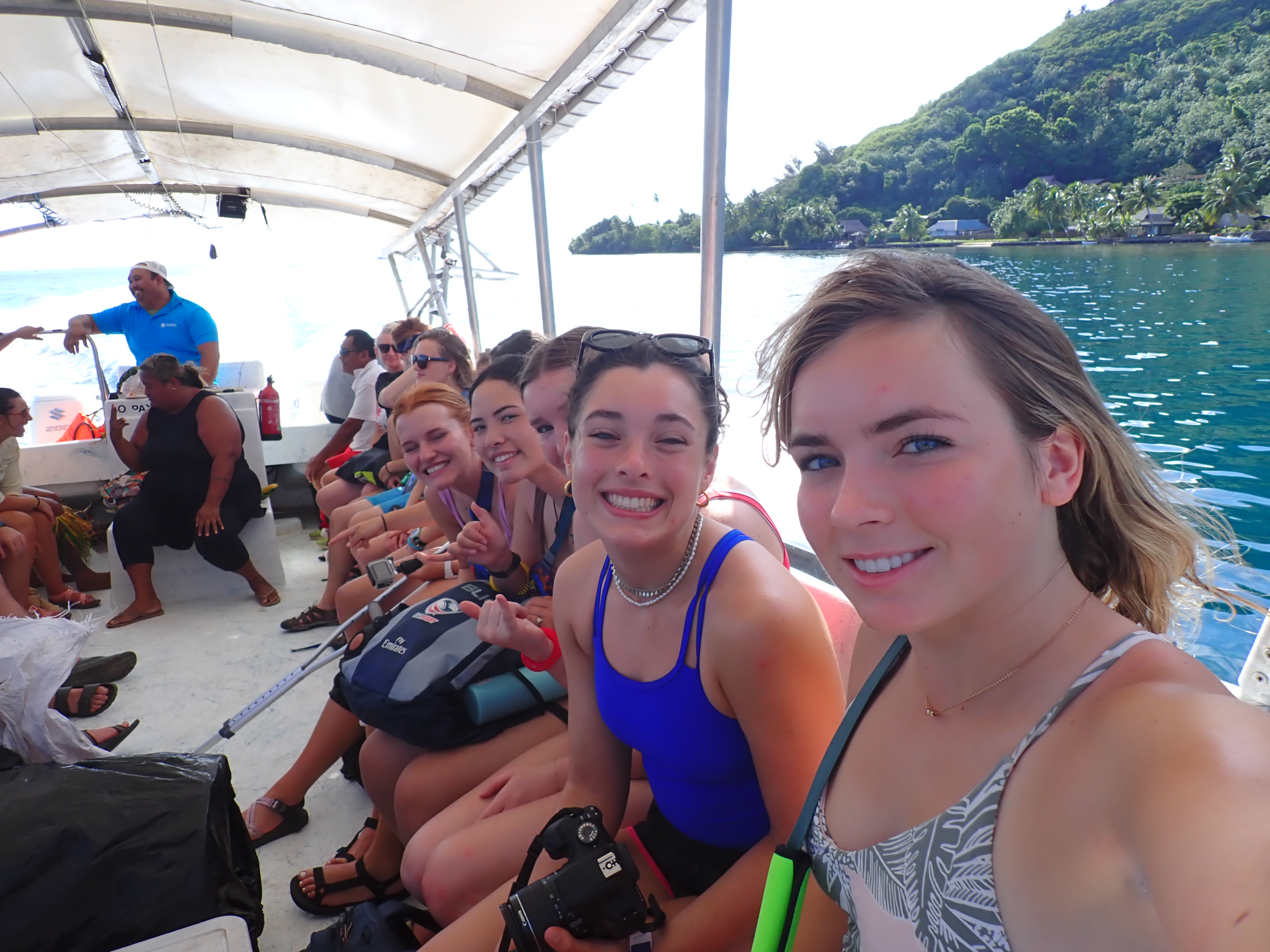 2022 Tahiti Taravao HXP - Day 4 (Kass's Birthday, Swimming with Sharks & Stingrays, Motu Fareone Island, Making Motu Fareone (E'ia Ota), Catching Crabs for 'Alca-Crab', Dance Party on Ferry to Tahiti, Catching Geckos)