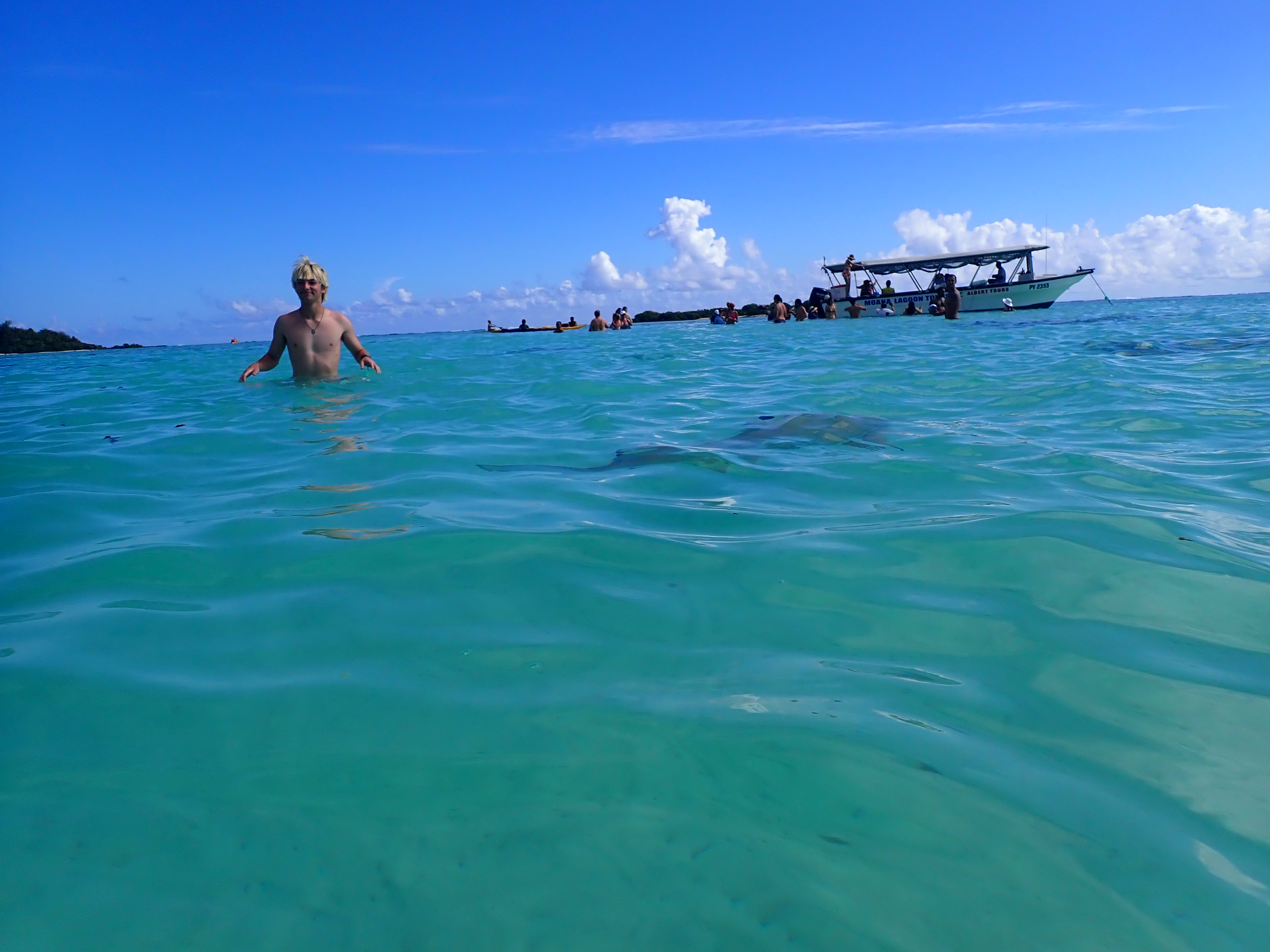 2022 Tahiti Taravao HXP - Day 4 (Kass's Birthday, Swimming with Sharks & Stingrays, Motu Fareone Island, Making Motu Fareone (E'ia Ota), Catching Crabs for 'Alca-Crab', Dance Party on Ferry to Tahiti, Catching Geckos)