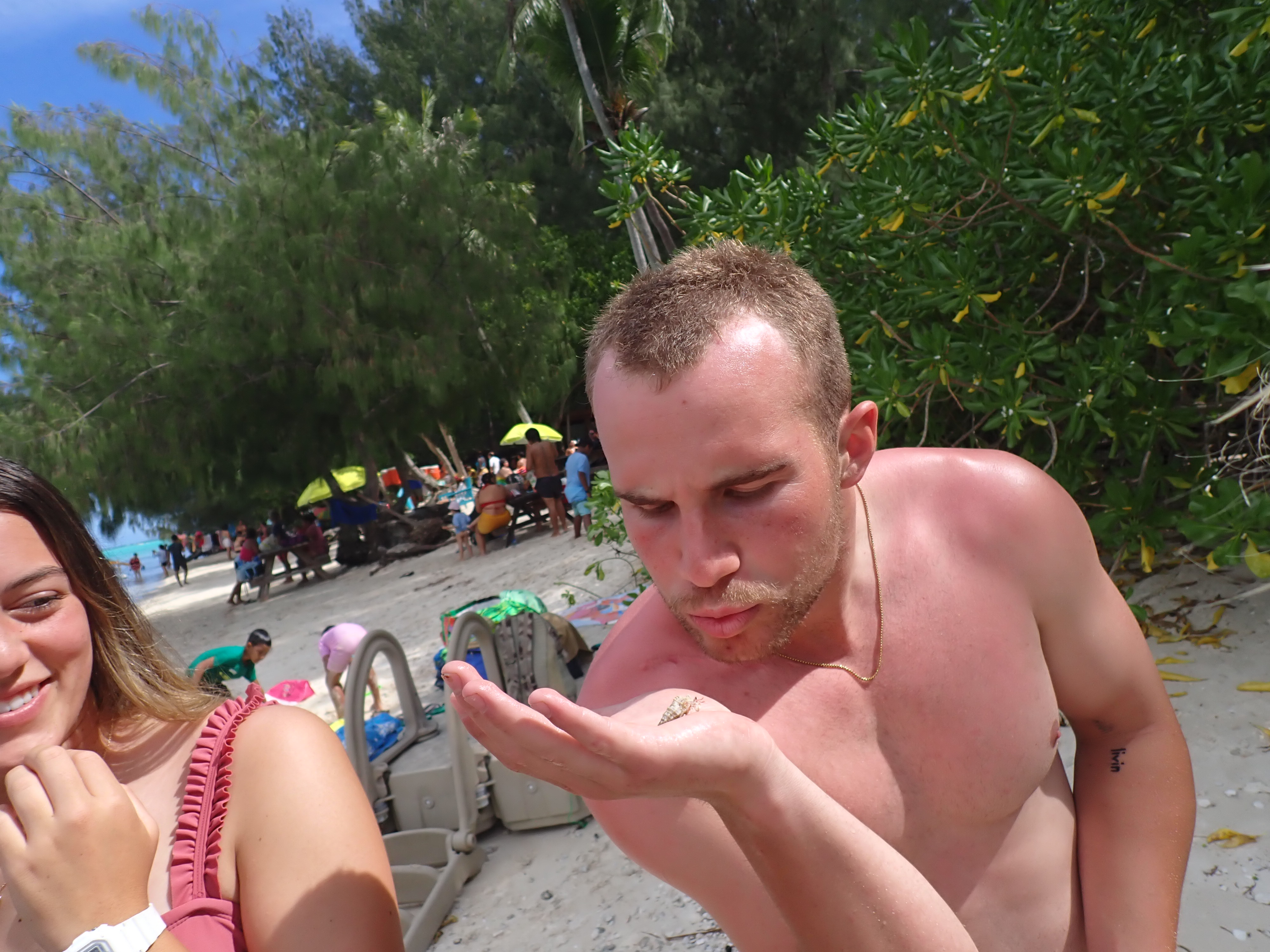 2022 Tahiti Taravao HXP - Day 4 (Kass's Birthday, Swimming with Sharks & Stingrays, Motu Fareone Island, Making Motu Fareone (E'ia Ota), Catching Crabs for 'Alca-Crab', Dance Party on Ferry to Tahiti, Catching Geckos)
