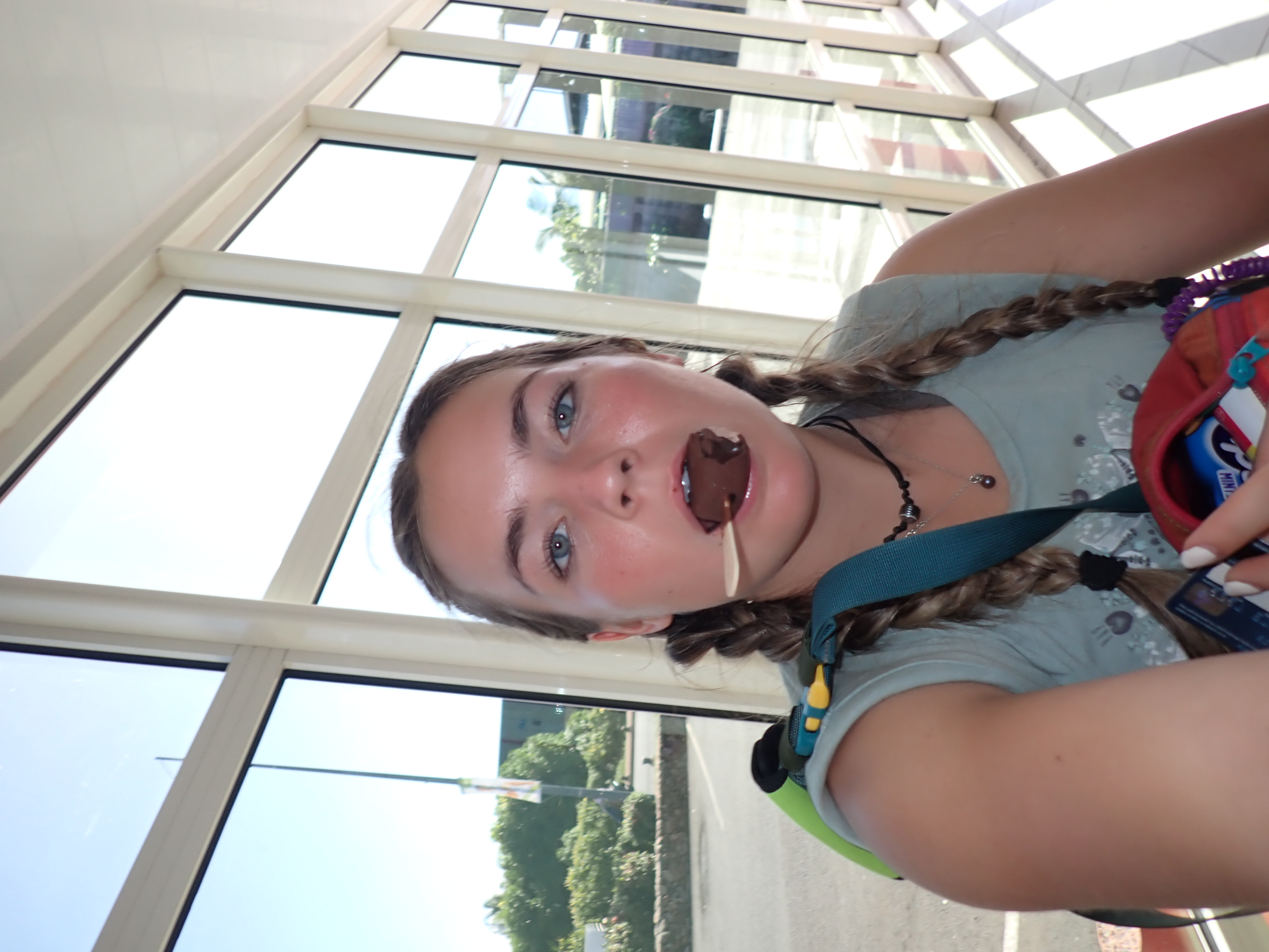 2022 Tahiti Taravao HXP - Day 13 (Work Site Day 6, National TV Station Shows Up to Film, Adding the Roof, Turtle Dies, Testimony Meeting with the Papara Ward & ❤ Bishop Taylor ❤, Shell Necklace Gifts, Tytan Teaching Spikeball (Spiceball!))