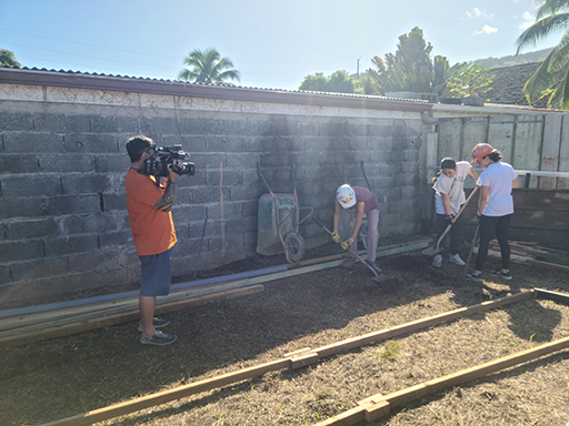 2022 Tahiti Taravao HXP - Day 13 (Work Site Day 6, National TV Station Shows Up to Film, Adding the Roof, Turtle Dies, Testimony Meeting with the Papara Ward & ❤ Bishop Taylor ❤, Shell Necklace Gifts, Tytan Teaching Spikeball (Spiceball!))