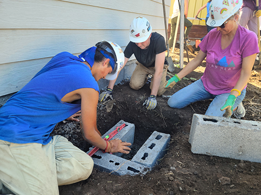 2022 Tahiti Taravao HXP - Day 13 (Work Site Day 6, National TV Station Shows Up to Film, Adding the Roof, Turtle Dies, Testimony Meeting with the Papara Ward & ❤ Bishop Taylor ❤, Shell Necklace Gifts, Tytan Teaching Spikeball (Spiceball!))