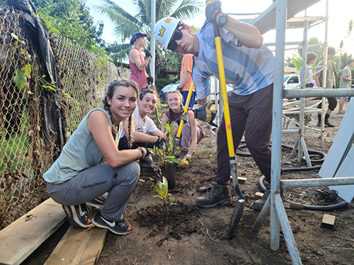 2022 Tahiti Taravao HXP - Day 13 (Work Site Day 6, National TV Station Shows Up to Film, Adding the Roof, Turtle Dies, Testimony Meeting with the Papara Ward & ❤ Bishop Taylor ❤, Shell Necklace Gifts, Tytan Teaching Spikeball (Spiceball!))