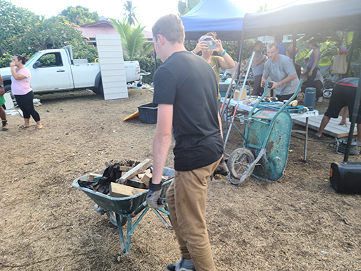 2022 Tahiti Taravao HXP - Day 13 (Work Site Day 6, National TV Station Shows Up to Film, Adding the Roof, Turtle Dies, Testimony Meeting with the Papara Ward & ❤ Bishop Taylor ❤, Shell Necklace Gifts, Tytan Teaching Spikeball (Spiceball!))