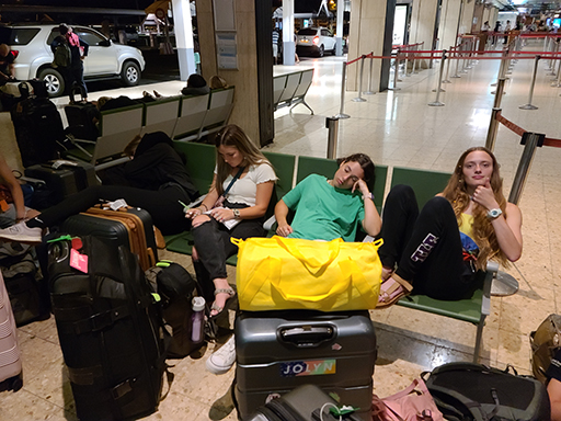 2022 Tahiti Taravao HXP - Day 17 (All-Nighter Still Going, Leave for Airport @ 3 AM, Our Tahitian Friends See Us Off @ Airport with More Gifts & Hugs, Los Angeles Hostel, Phones Returned, Tytan's Beach Directions to Lady, Wendy's & Froyo, Card Games)