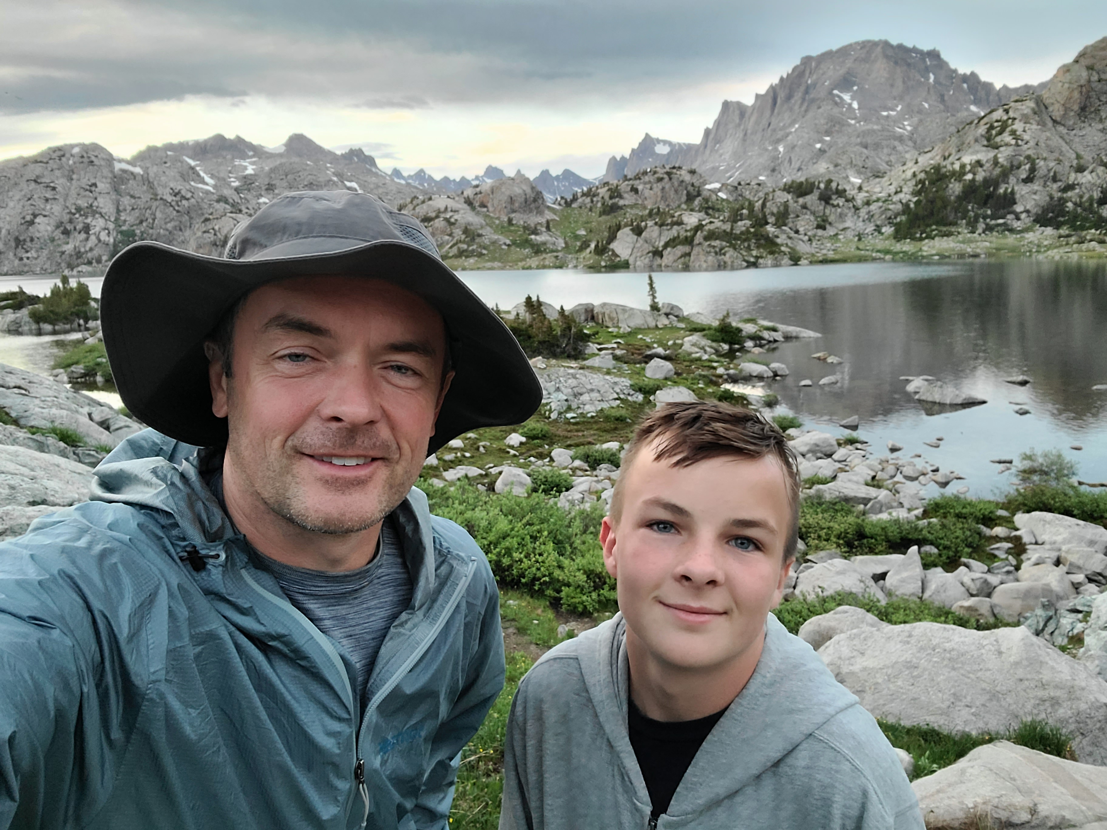 2022 Wind River Trip - Day 2 (Sapphire Lake to Island Lake, Titcomb Basin)