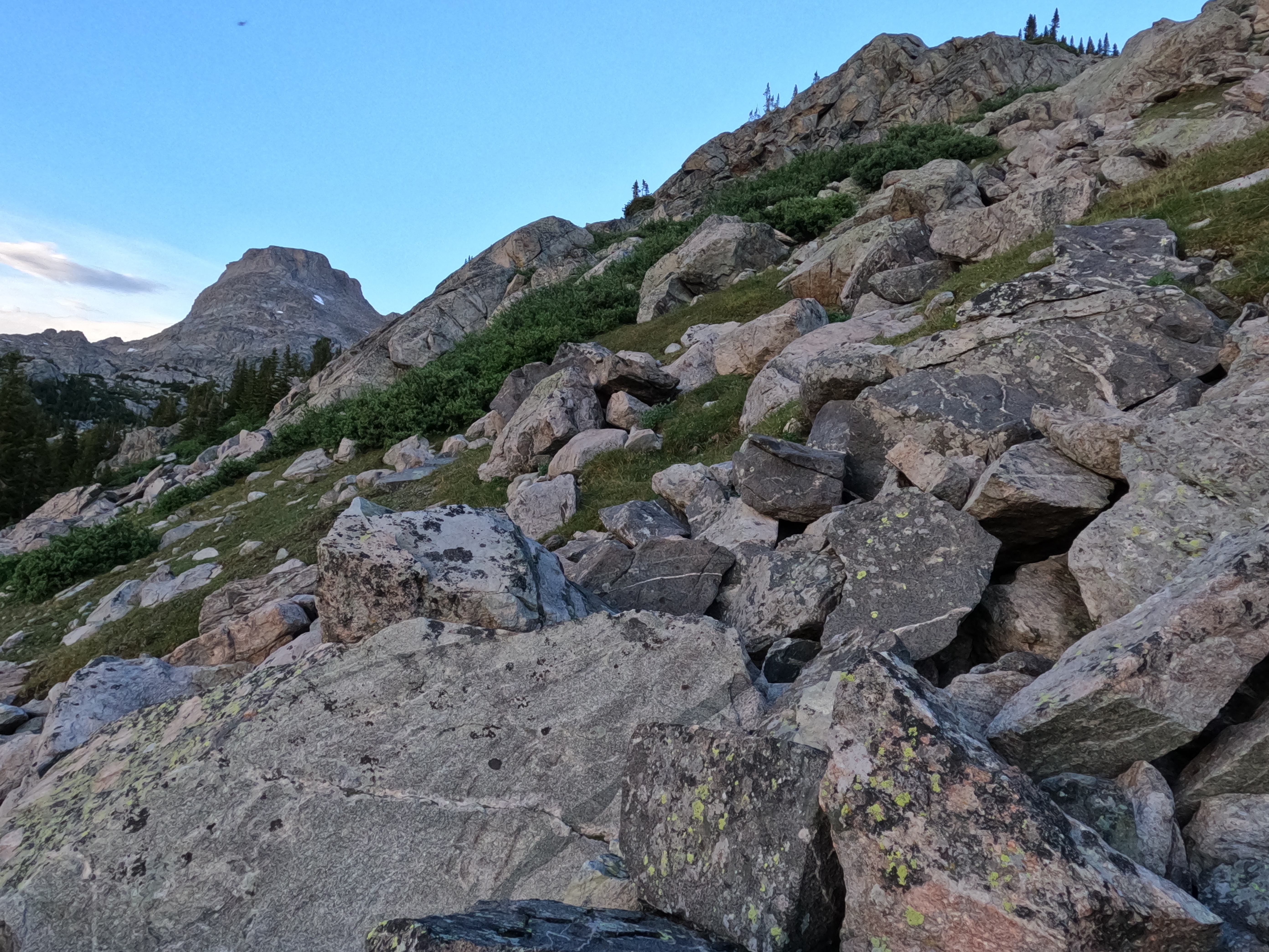 2022 Wind River Trip - Day 2 (Sapphire Lake to Island Lake, Titcomb Basin)