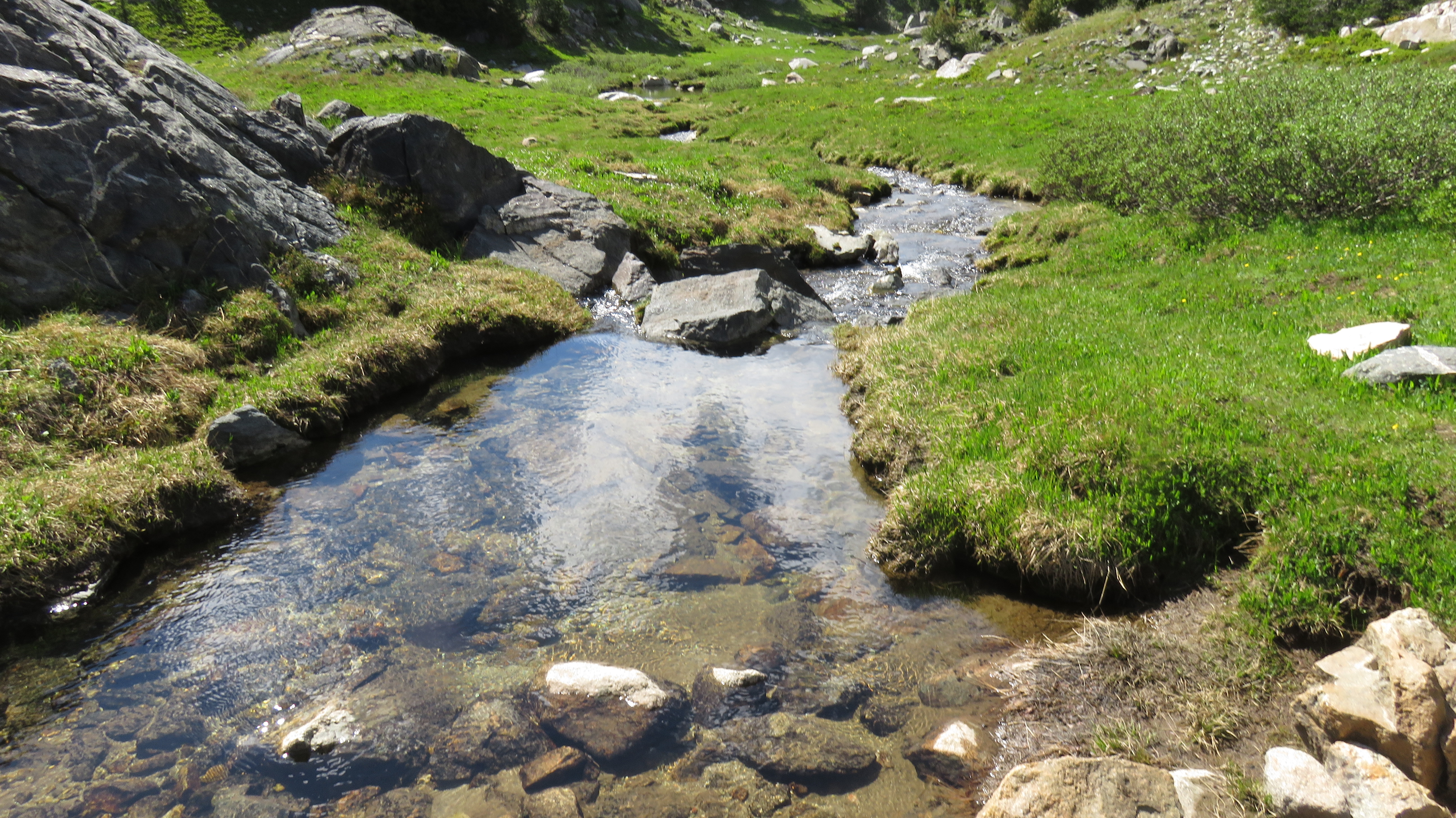 2022 Wind River Trip - Day 2 (Sapphire Lake to Island Lake, Titcomb Basin)