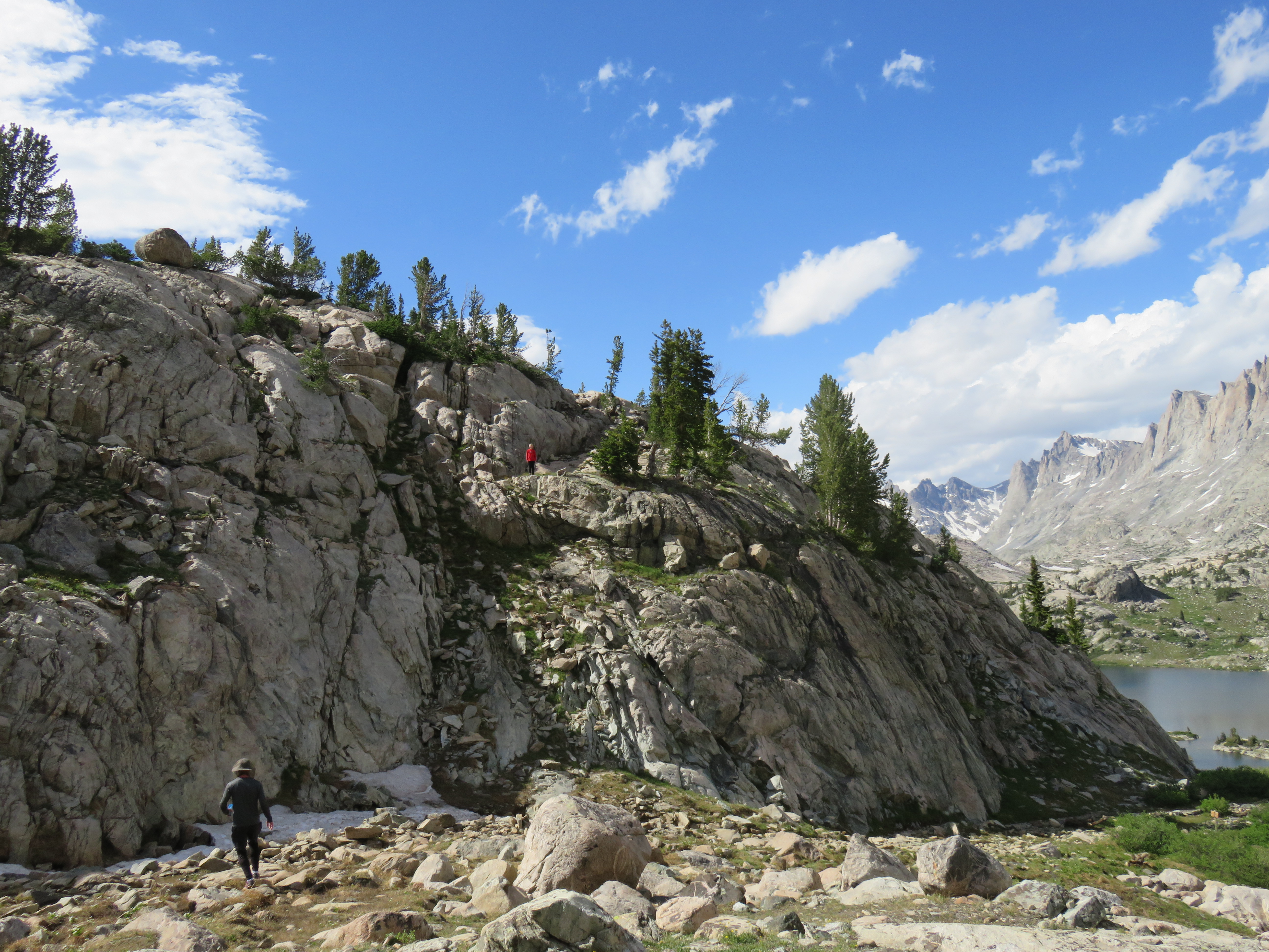 2022 Wind River Trip - Day 2 (Sapphire Lake to Island Lake, Titcomb Basin)