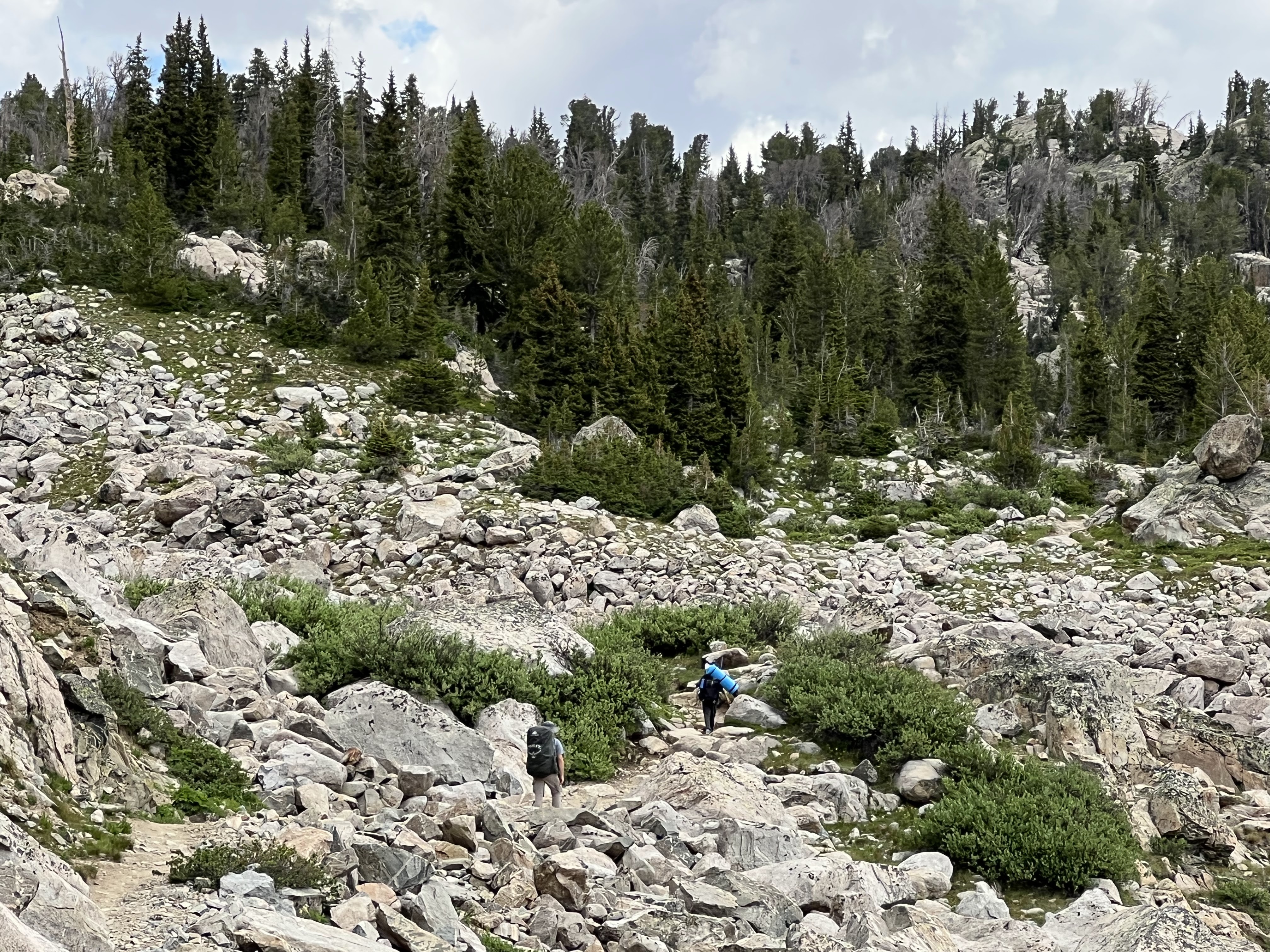 2022 Wind River Trip - Day 2 (Sapphire Lake to Island Lake, Titcomb Basin)